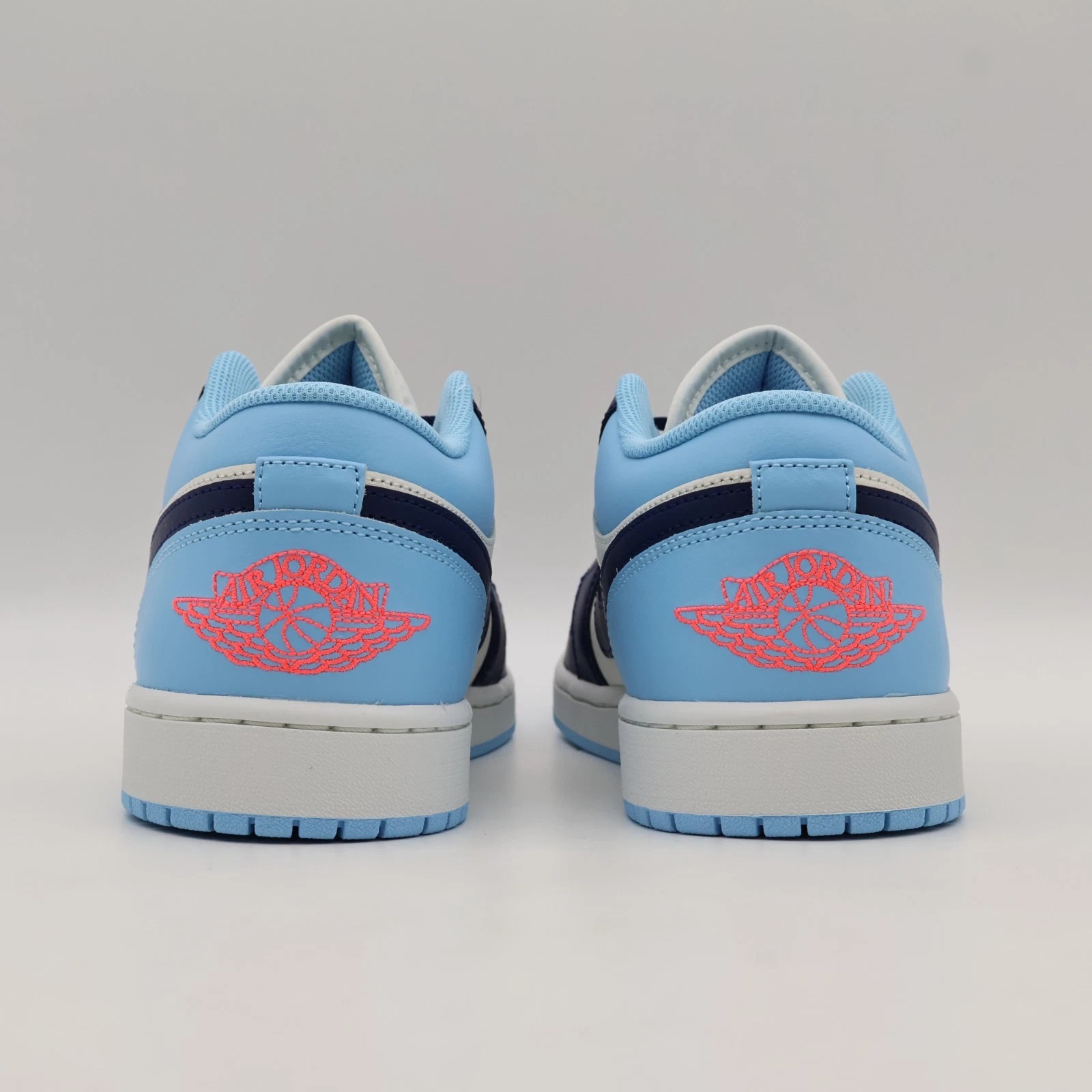 2596 - Giày Nike Air Jordan 1 Low “Blue Chill” 553558-149 [HÀNG CHÍNH HÃNG]