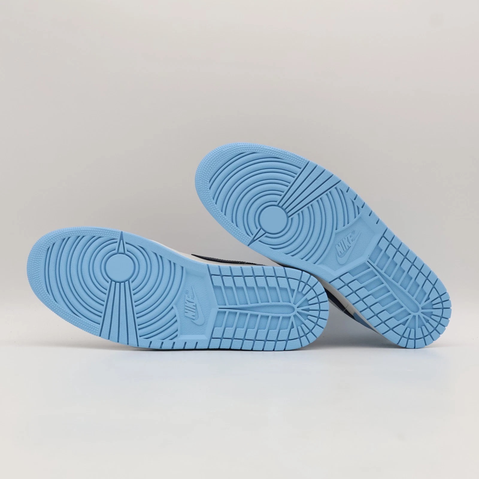 2596 - Giày Nike Air Jordan 1 Low “Blue Chill” 553558-149 [HÀNG CHÍNH HÃNG]