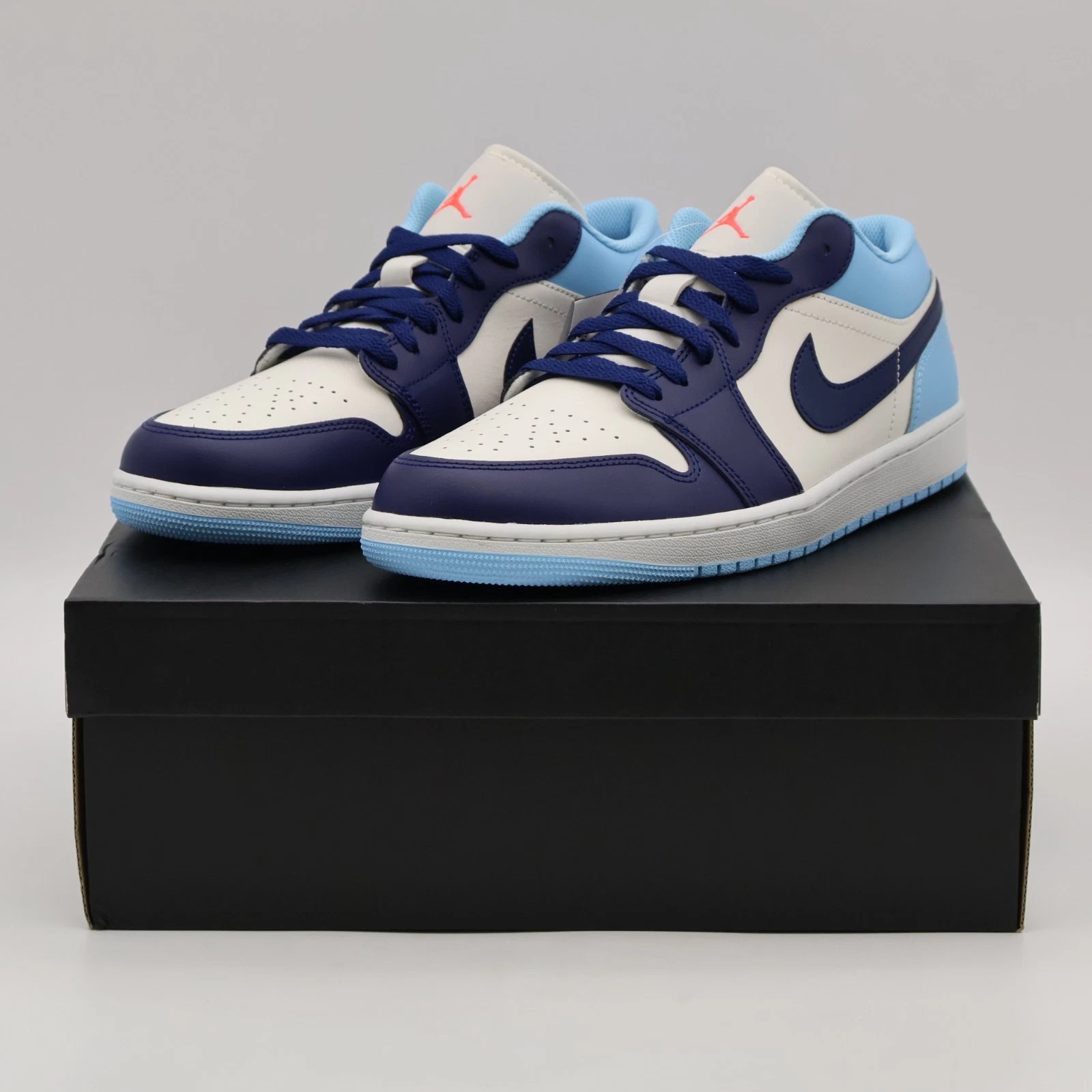 2596 - Giày Nike Air Jordan 1 Low “Blue Chill” 553558-149 [HÀNG CHÍNH HÃNG]