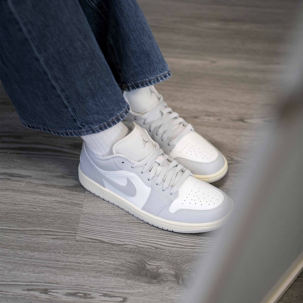 1748 - Giày Air Jordan 1 Coconut Milk Neutral Grey DC0774-103 [HÀNG CHÍNH HÃNG]