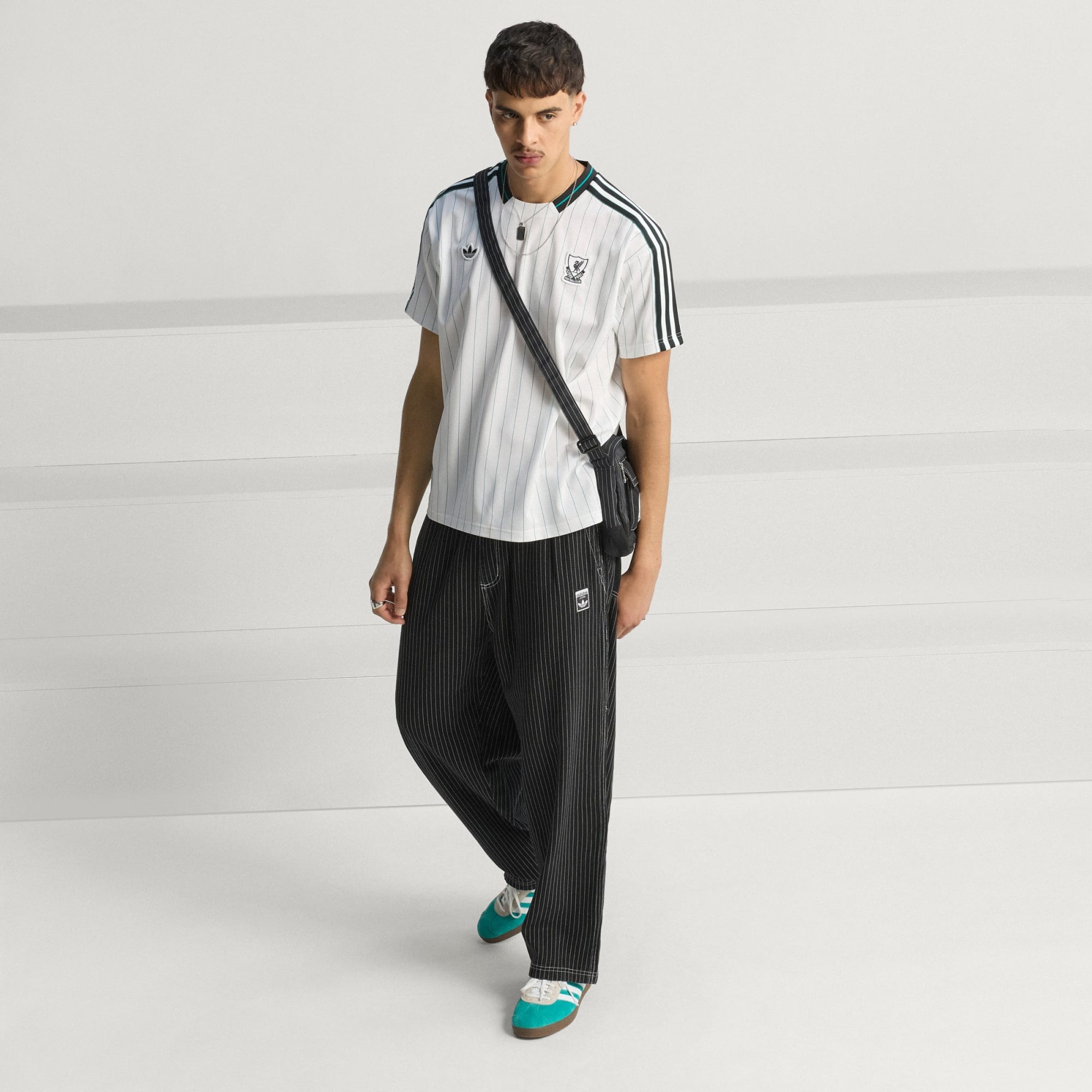 1815 - Áo Adidas Liverpool FC Terrace Icon White / Sea Green JW5466 [HÀNG CHÍNH HÃNG]