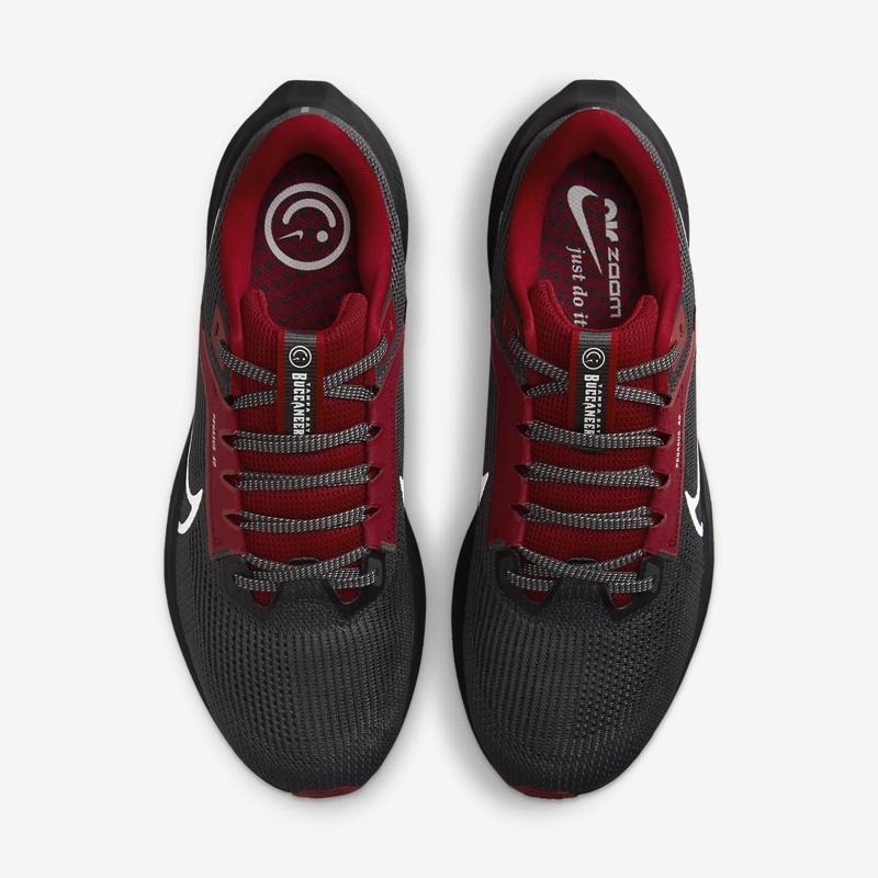 830 -  Giày Nike Air Zoom Pegasus 40 ‘Tampa Bay Buccaneers’ - DZ5995-001 [HÀNG CHÍNH HÃNG]