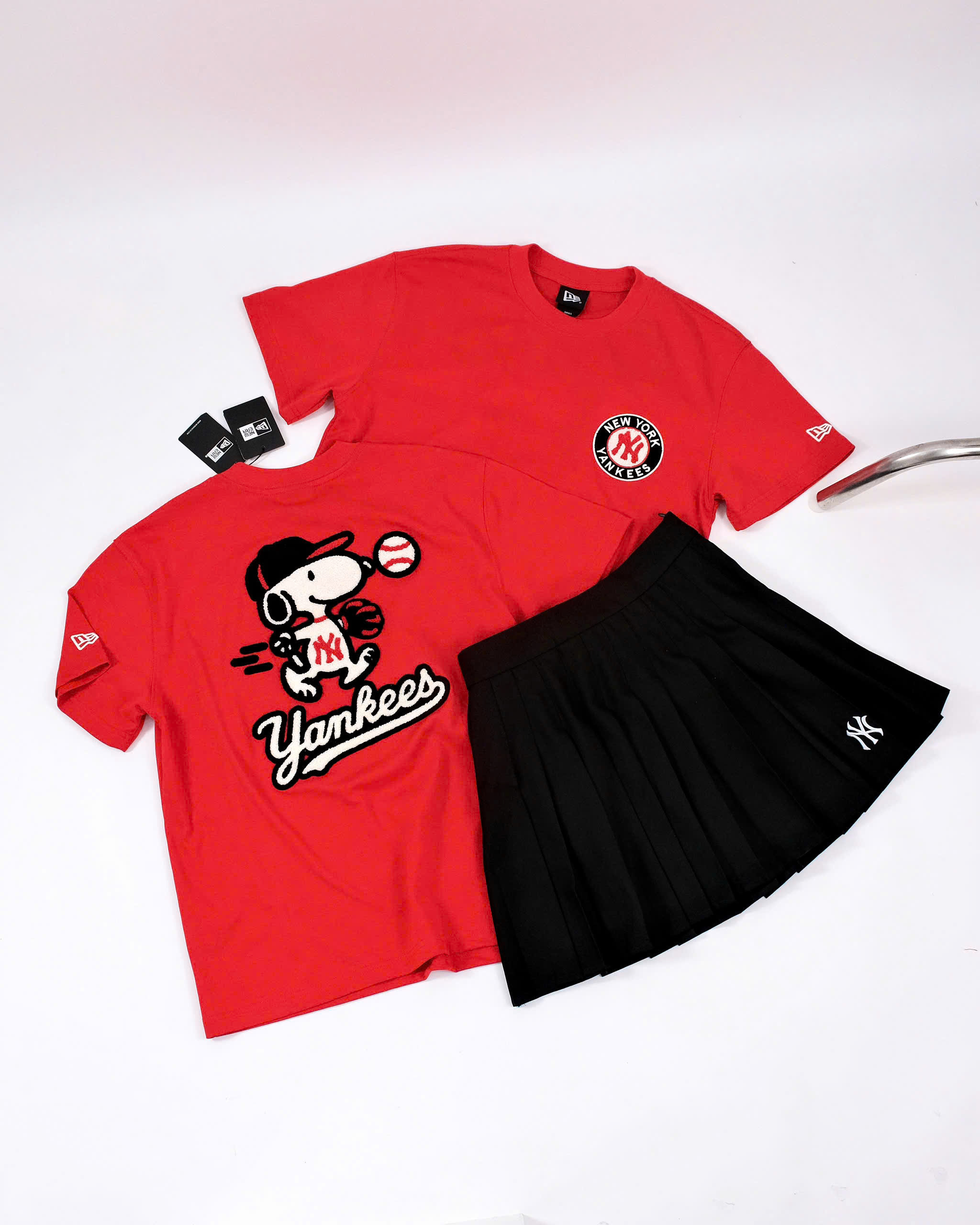 2183 - Áo New Era Snoopy Yankees Đỏ [HÀNG CHÍNH HÃNG]