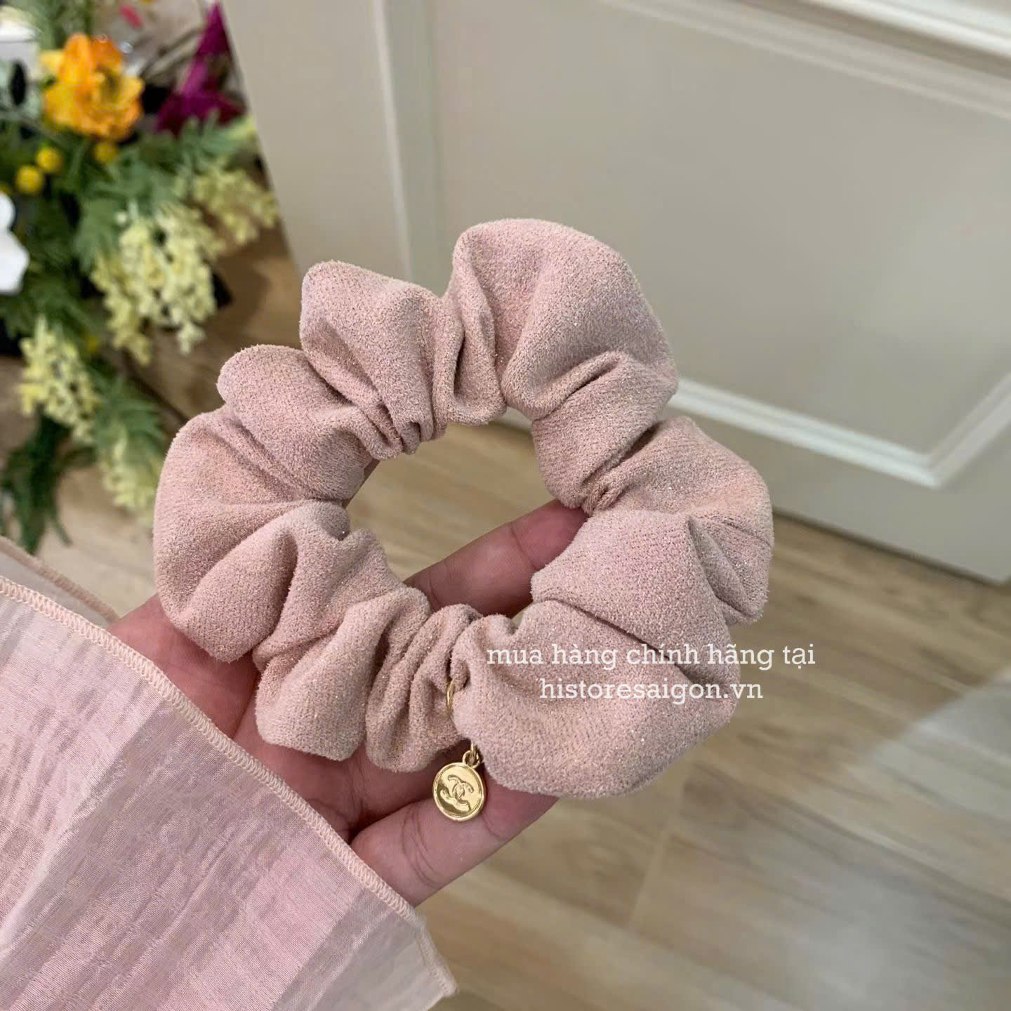 2132 - Cột Tóc Chanel Gift Hồng (Gift Hãng Tặng Khách) [HÀNG CHÍNH HÃNG]