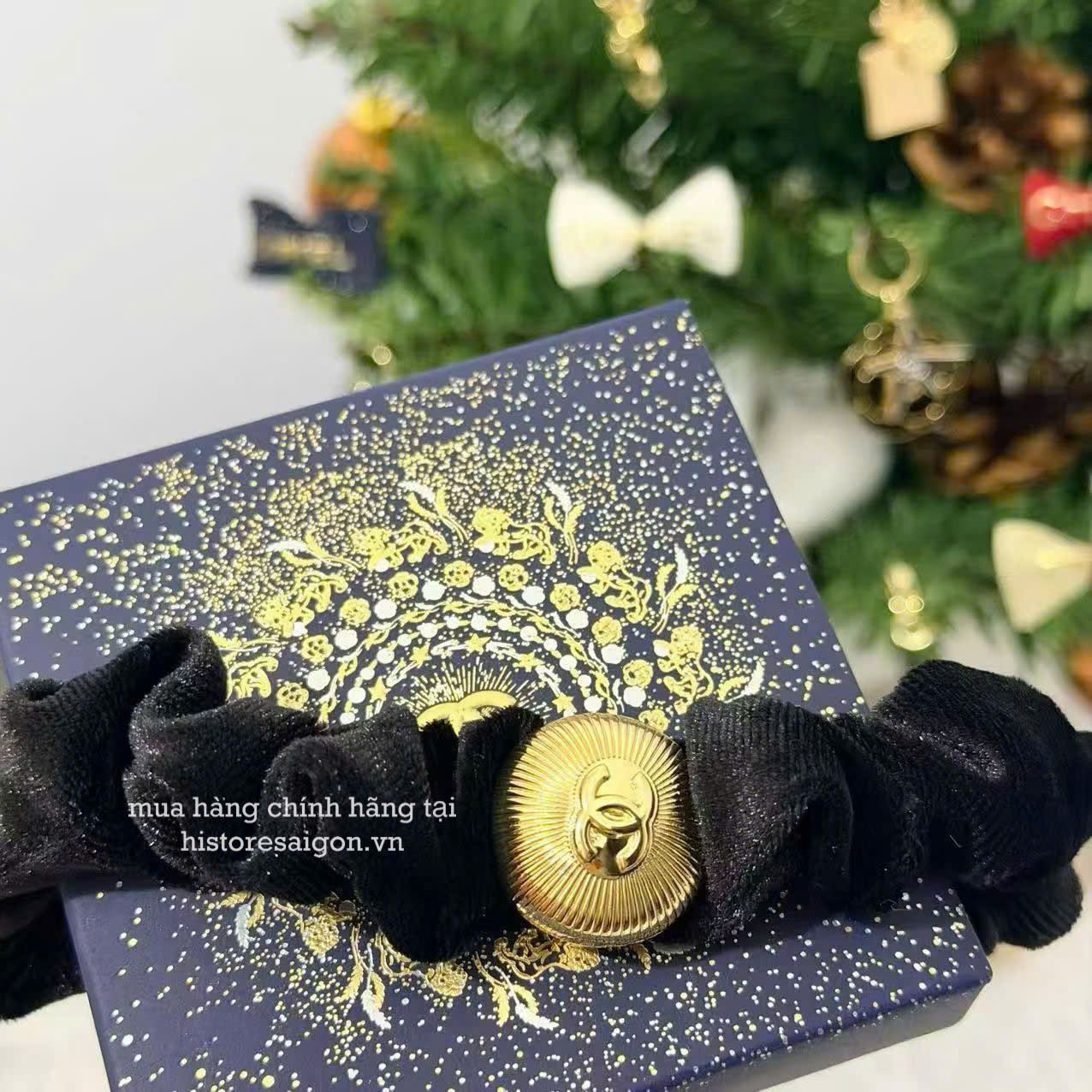 2134 - Cột Tóc Chanel Gift Xanh Navy (Gift Hãng Tặng Khách) [HÀNG CHÍNH HÃNG]