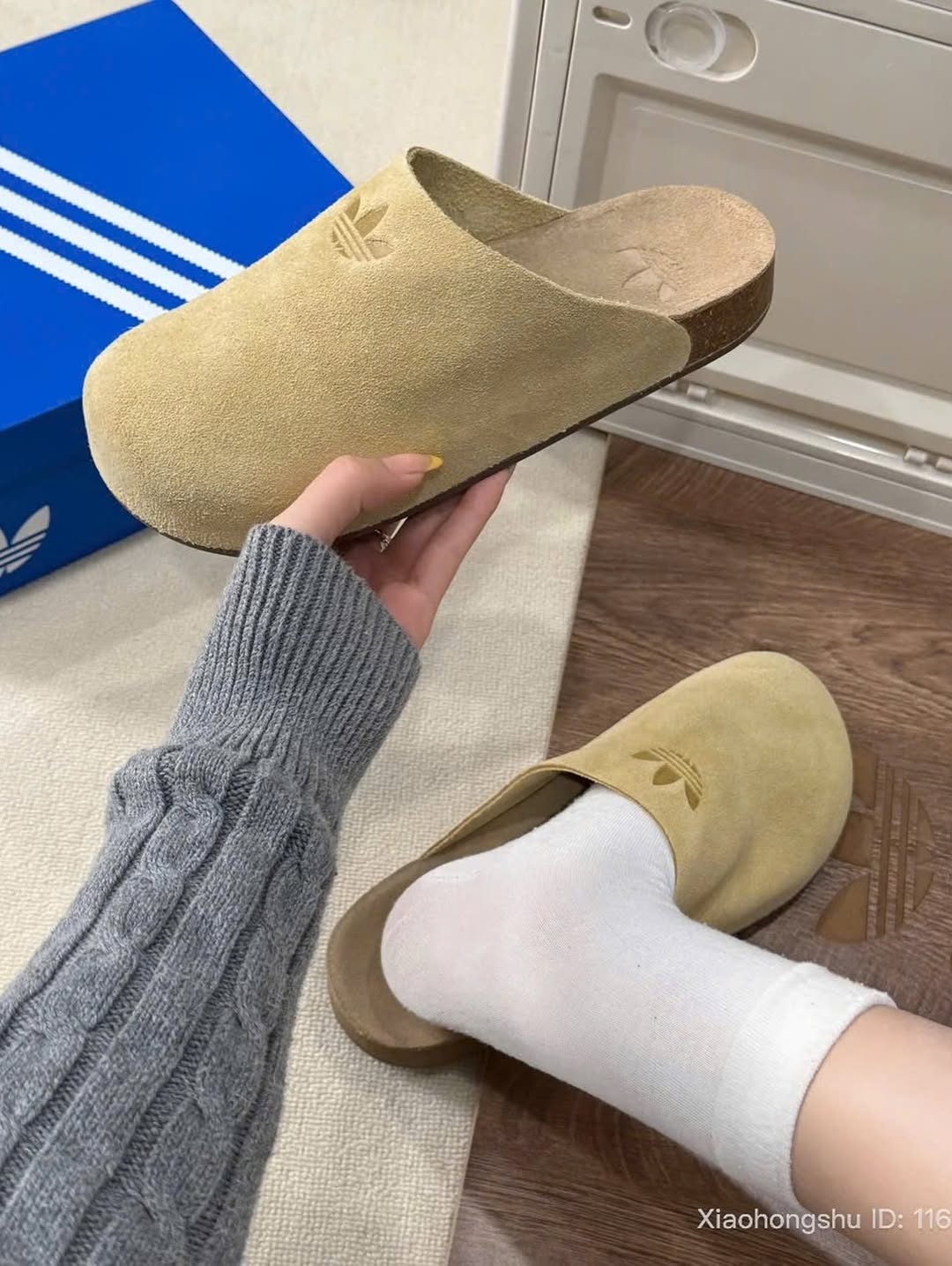 1875 - Dép Adidas Adimule Golden Beige JR3587 [HÀNG CHÍNH HÃNG]