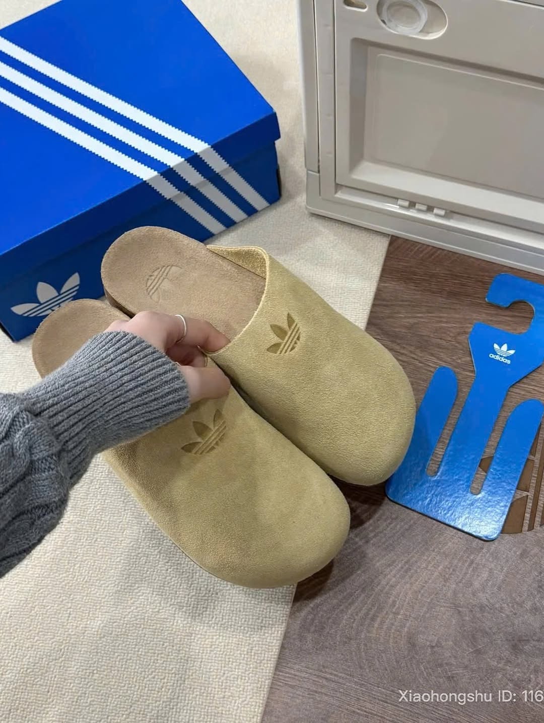 1875 - Dép Adidas Adimule Golden Beige JR3587 [HÀNG CHÍNH HÃNG]