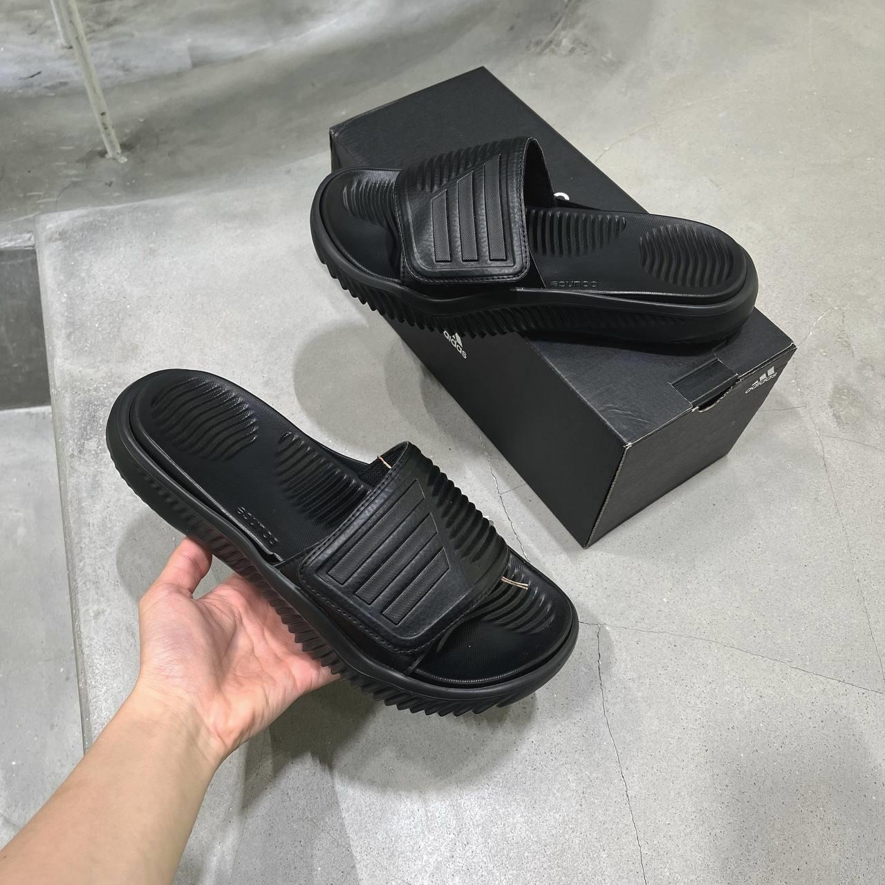 758 -  Dép Adidas Alphabounce Triple Black 2.0 - Code GY9416 [HÀNG CHÍNH HÃNG]