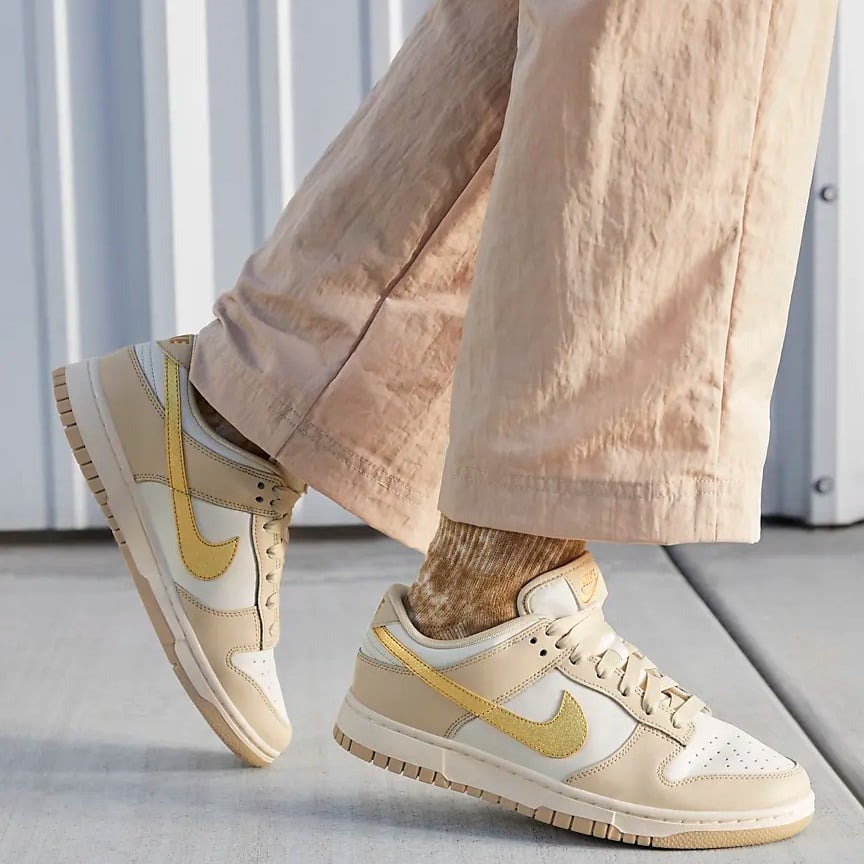 282 -  Giày Nike Dunk Low "Gold Swoosh" - Code DX5930-001 [HÀNG CHÍNH HÃNG]