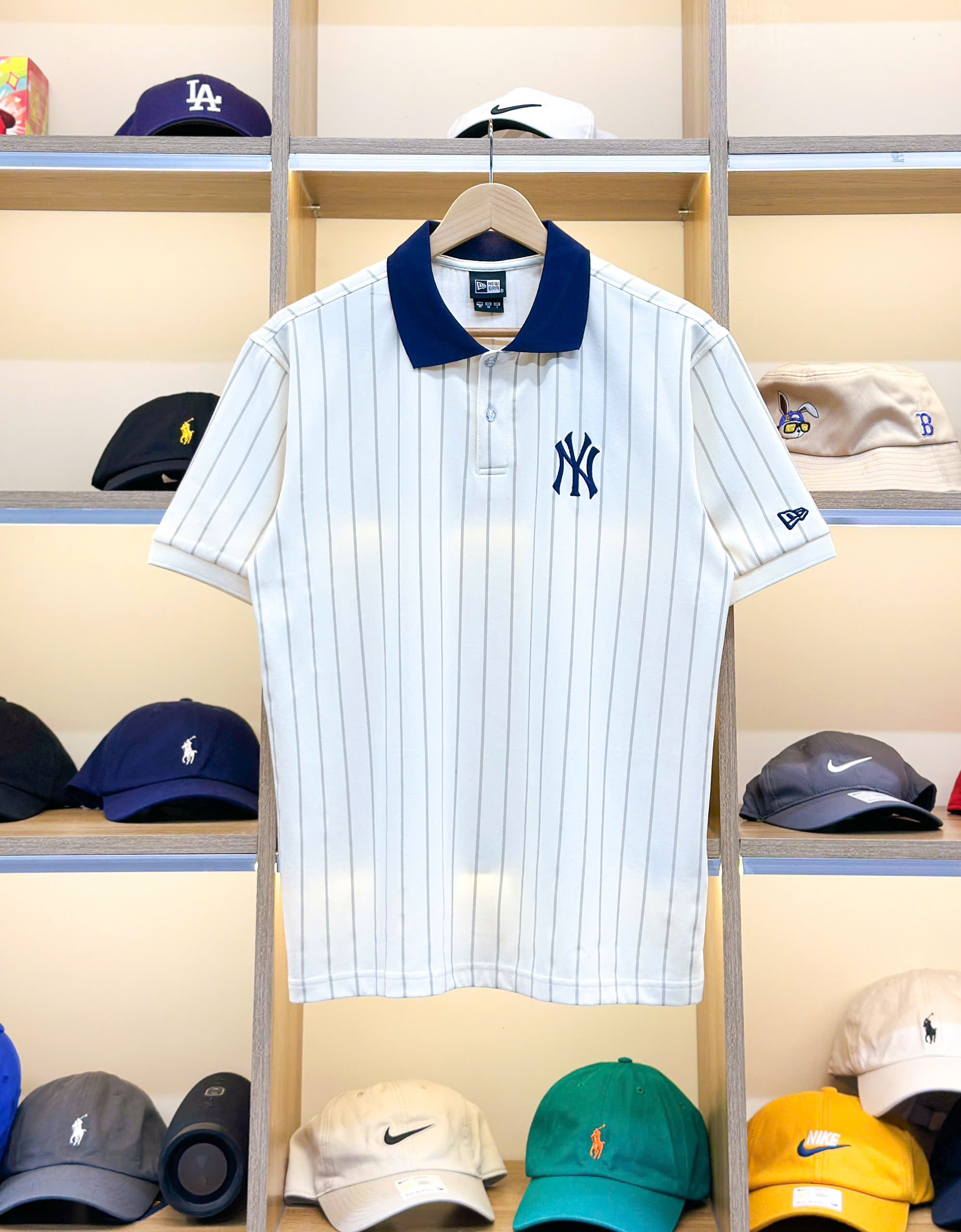 2161 - Áo Polo New Era NY Trắng Kem Sọc Xanh Navy [HÀNG CHÍNH HÃNG]