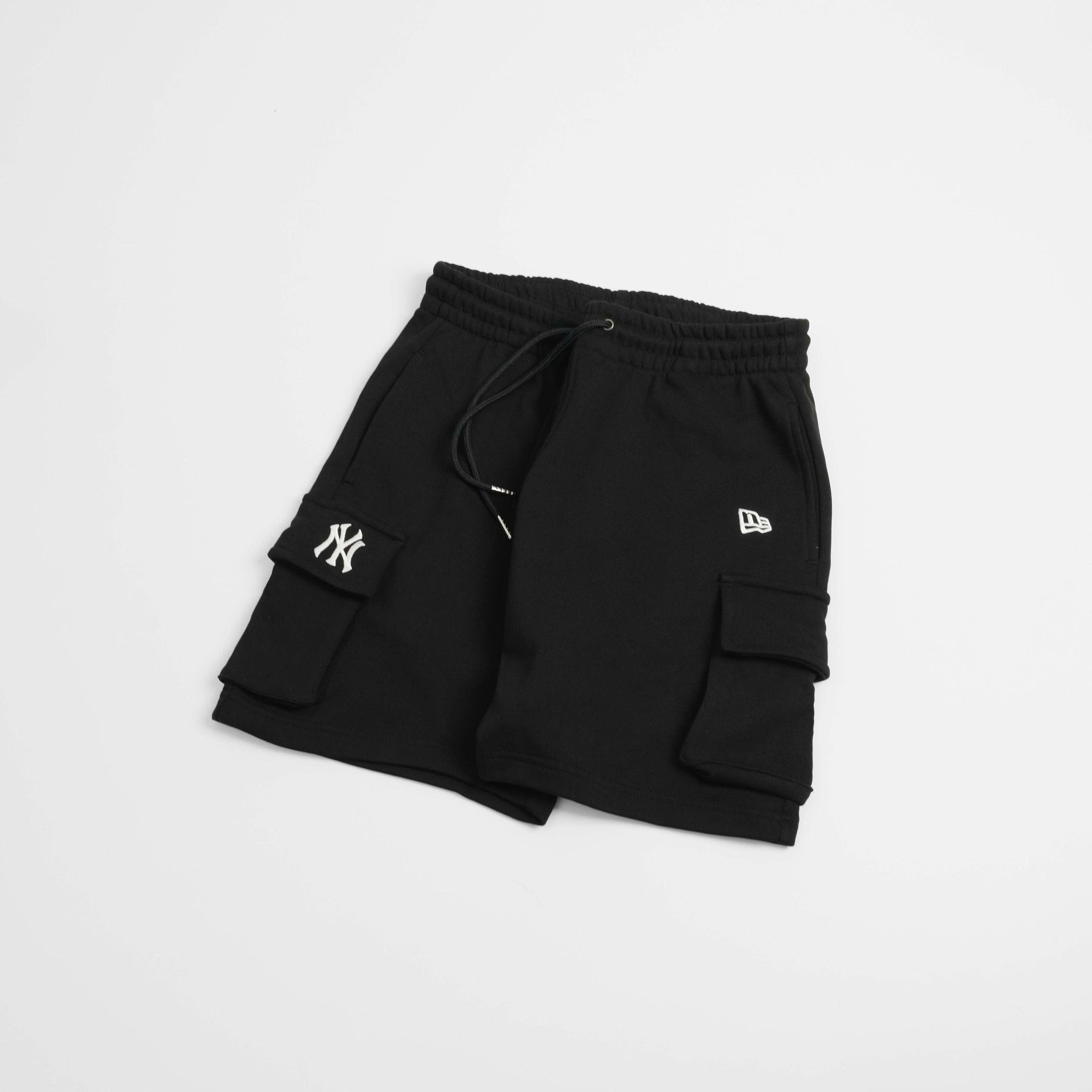 2070 - Quần New Era NY Túi Hộp Đen [HÀNG CHÍNH HÃNG]