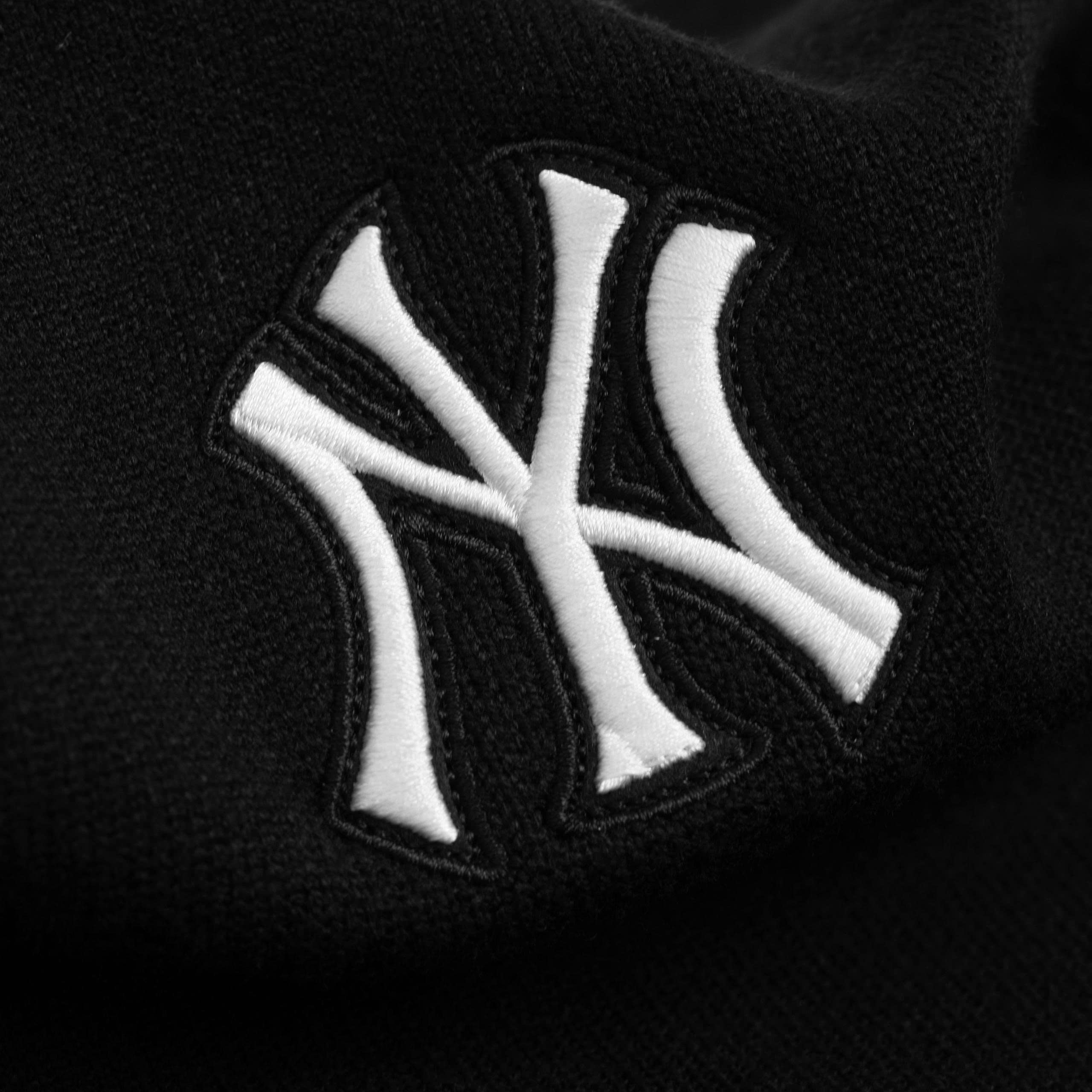 2078 - Áo Sweater New Era Knit NY Ver 2 Đen Thêu Trắng [HÀNG CHÍNH HÃNG]