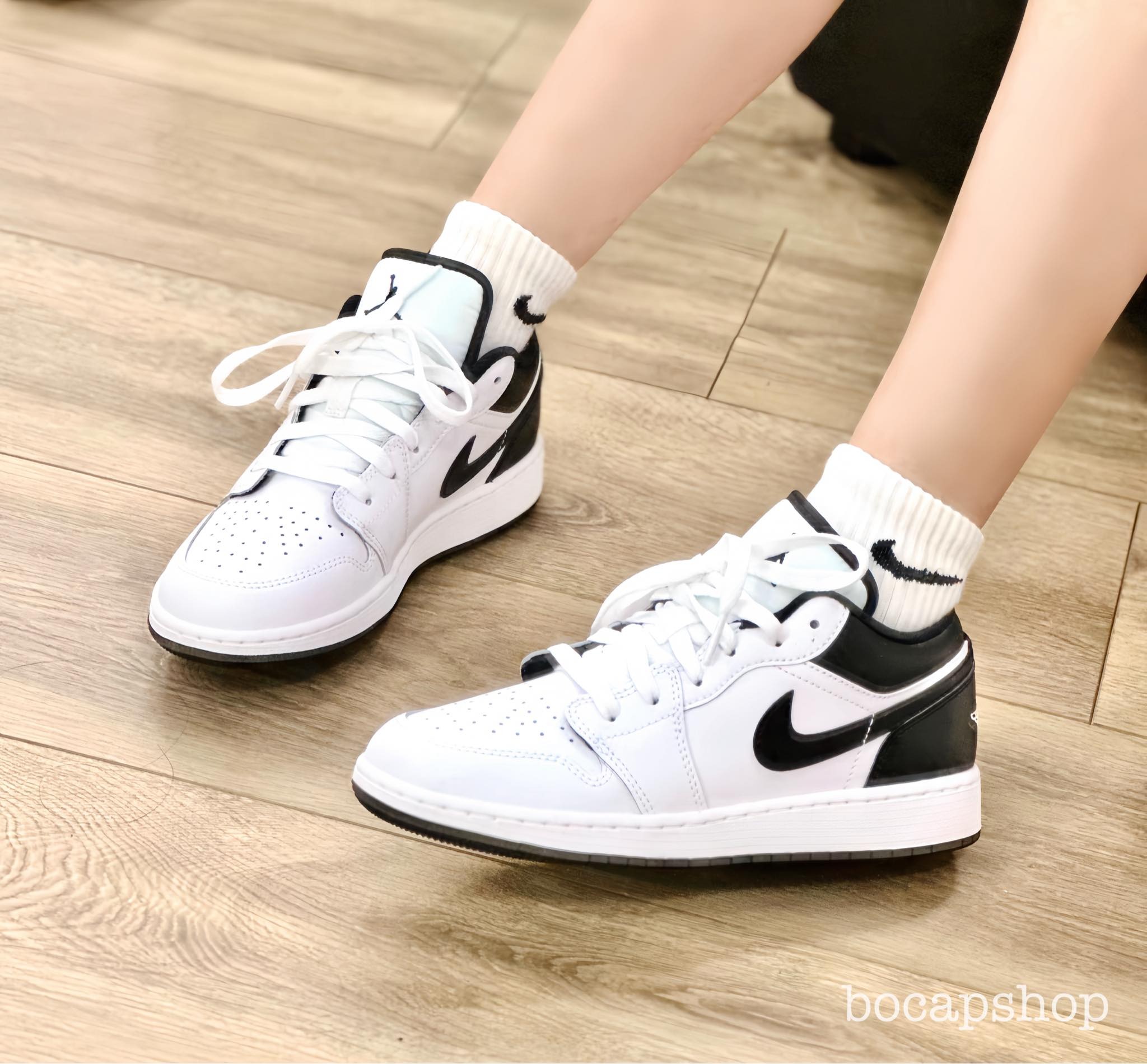 792 -  Giày Air Jordan 1 Low Reverse Panda - Code 553558 132 / 553560 132 [HÀNG CHÍNH HÃNG]