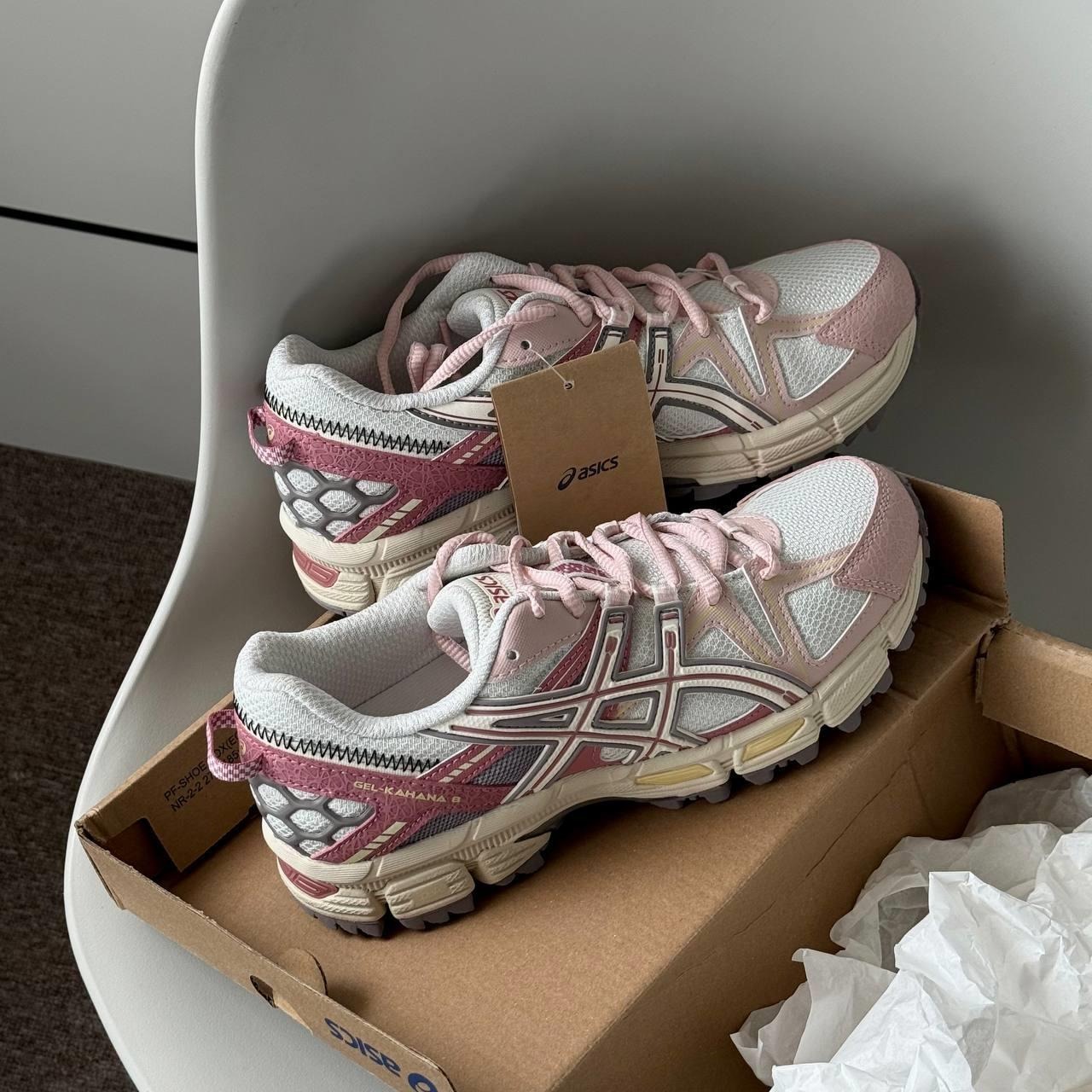 1902 - Giày Asics Gel Kahana 8 White Pink 1012A978-103 [HÀNG CHÍNH HÃNG]