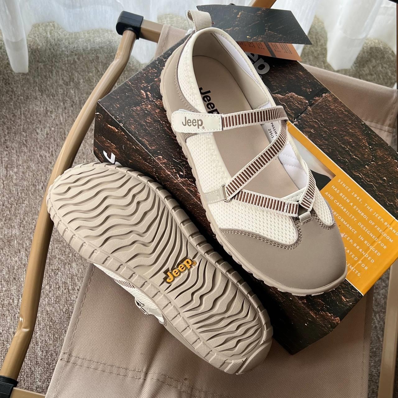 1717 - Giày Jeep Outdoor Shoes Women's Low Top Begie P651W13111 [HÀNG CHÍNH HÃNG]