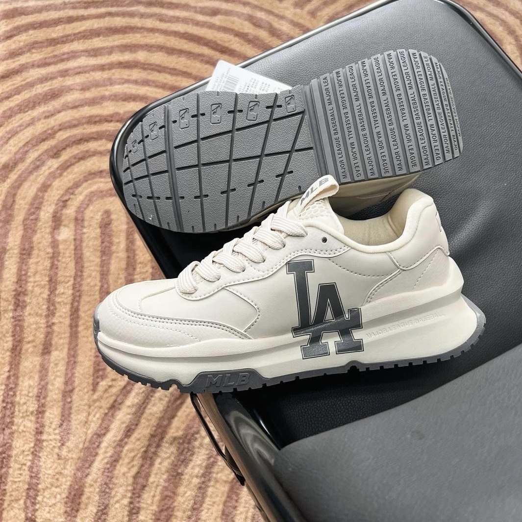 572  -  Giày MLB Korea Chunky Runner Basic New York Yankees Cream - 3ASHCRB3N-50CRS [HÀNG CHÍNH HÃNG]