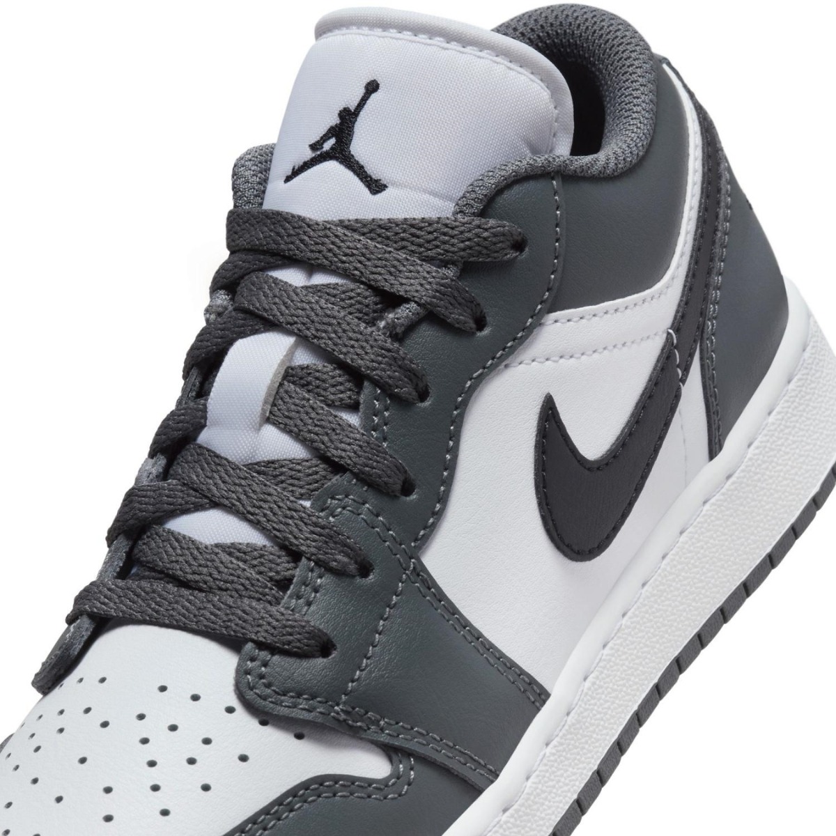 1677 - Giày Nike Air Jordan 1 Low GS Iron Grey - 553560 152 [HÀNG CHÍNH HÃNG]