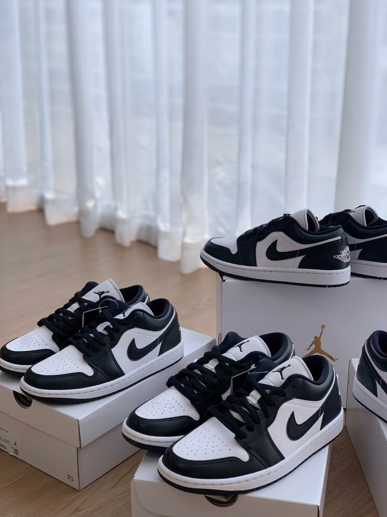 256 -  Giày Nike Air Jordan 1 Low Panda DC0774 101 [HÀNG CHÍNH HÃNG]