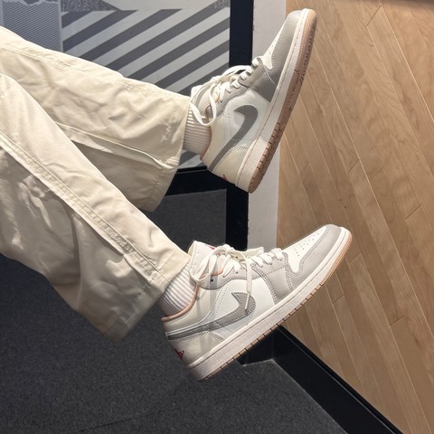 1871 - Giày Nike Air Jordan 1 Low 'Red College Grey' 553558-169 [HÀNG CHÍNH HÃNG]