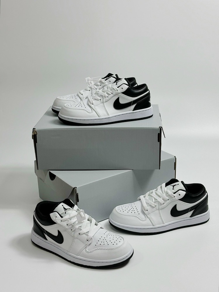 792 -  Giày Air Jordan 1 Low Reverse Panda - Code 553558 132 / 553560 132 [HÀNG CHÍNH HÃNG]
