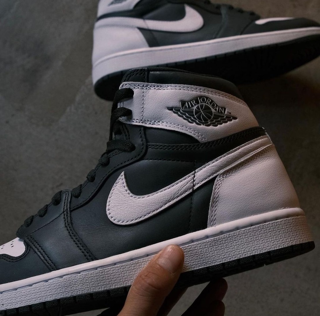 1305 - Giày Nike Air Jordan 1 Retro High OG ‘Black White’ DZ5485 - 010 [HÀNG CHÍNH HÃNG]
