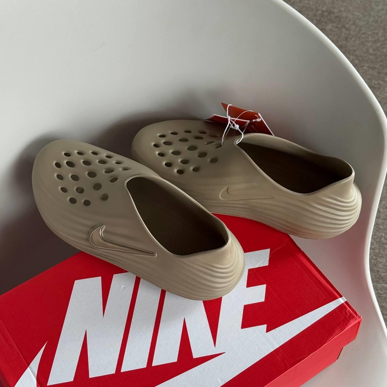 1710 - Giày Nike ReactX Rejuven8 Khaki HV5060-200 [HÀNG CHÍNH HÃNG]