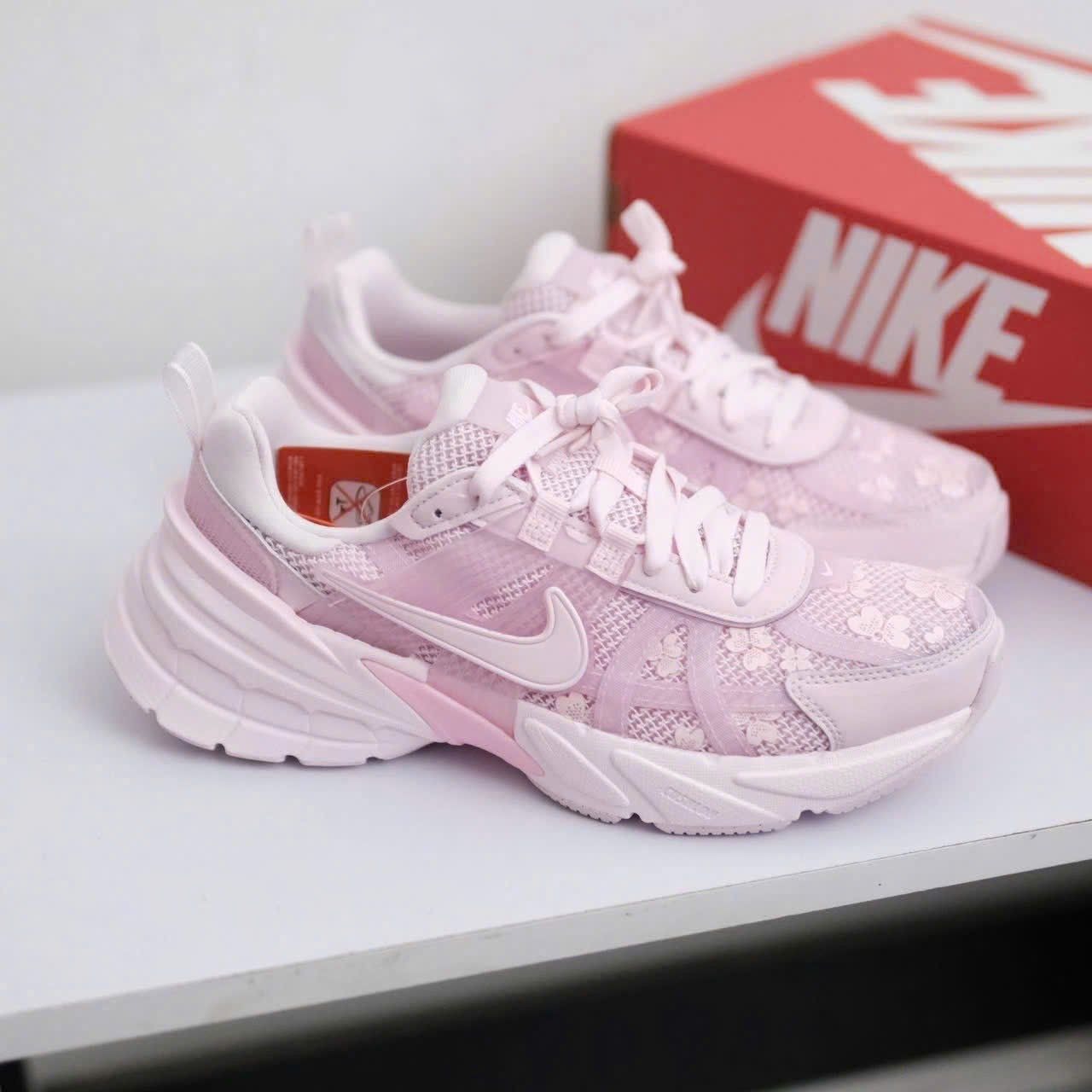 1964 - Giày Nike V2K Run ''Pink Foam'' HJ5269-600 [HÀNG CHÍNH HÃNG]