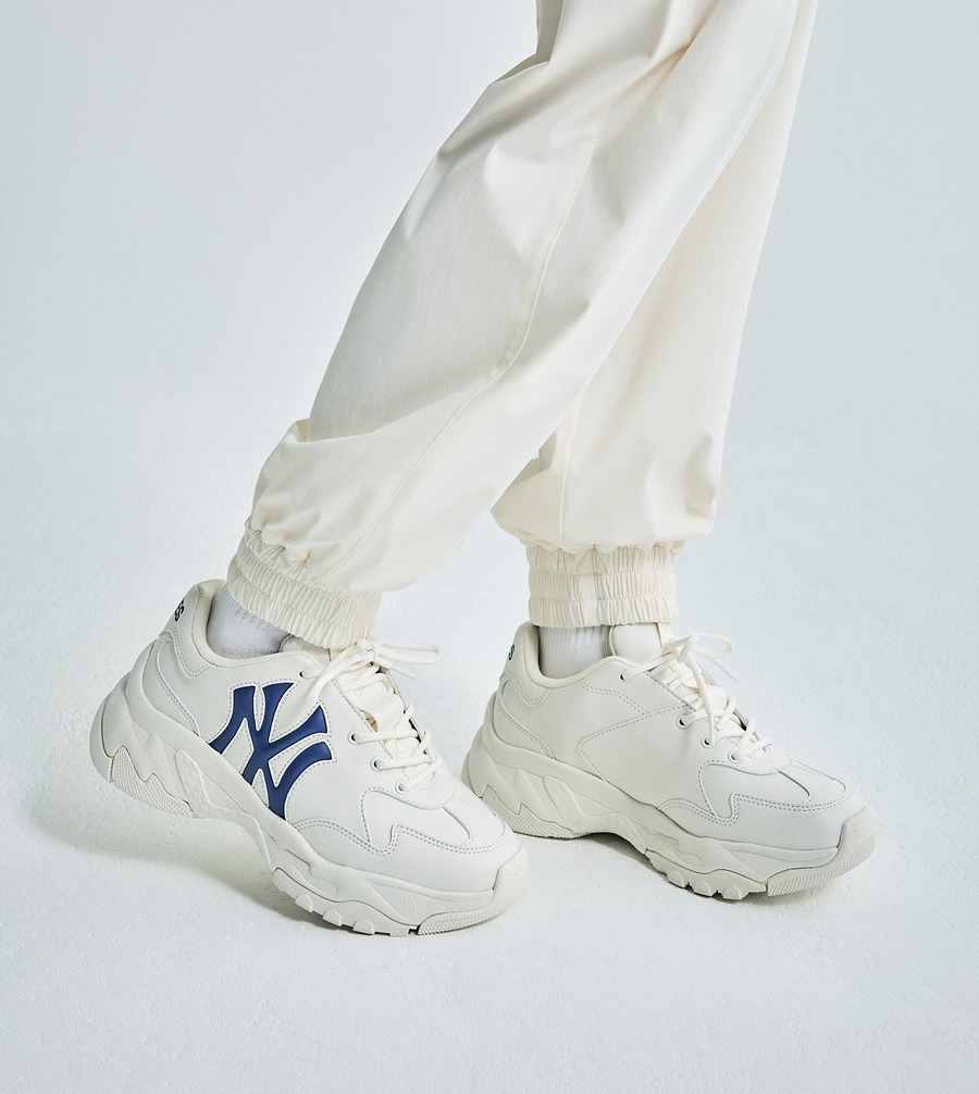1021  -  Giày MLB Chunky Bigball NY Window New York Yankees White - Trắng - Code 3ASHBCW3N 50WHS [HÀNG CHÍNH HÃNG]