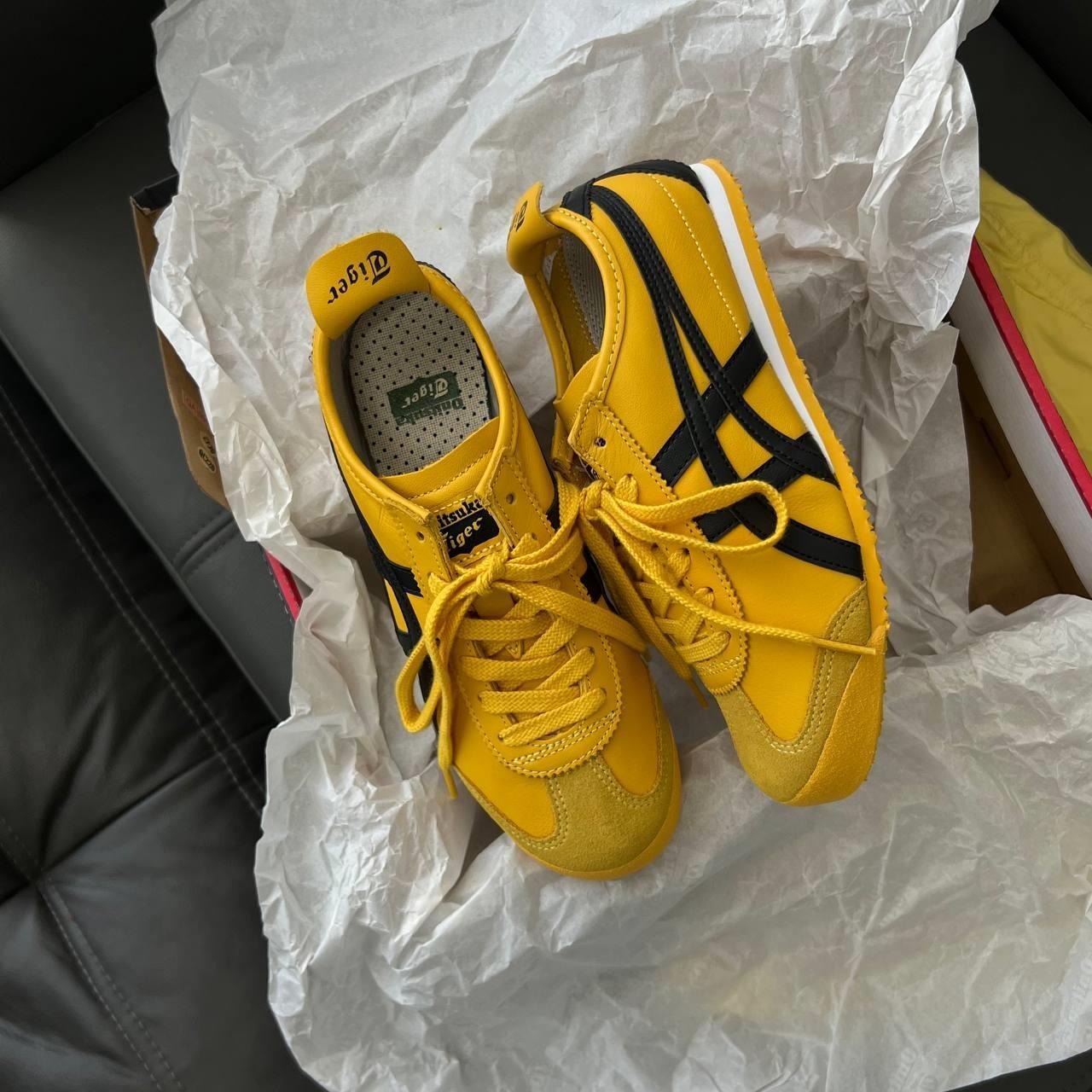 871 -  Giày Onitsuka Tiger Mexico 66 Yellow Black - Code 1183C102-751 [HÀNG CHÍNH HÃNG]