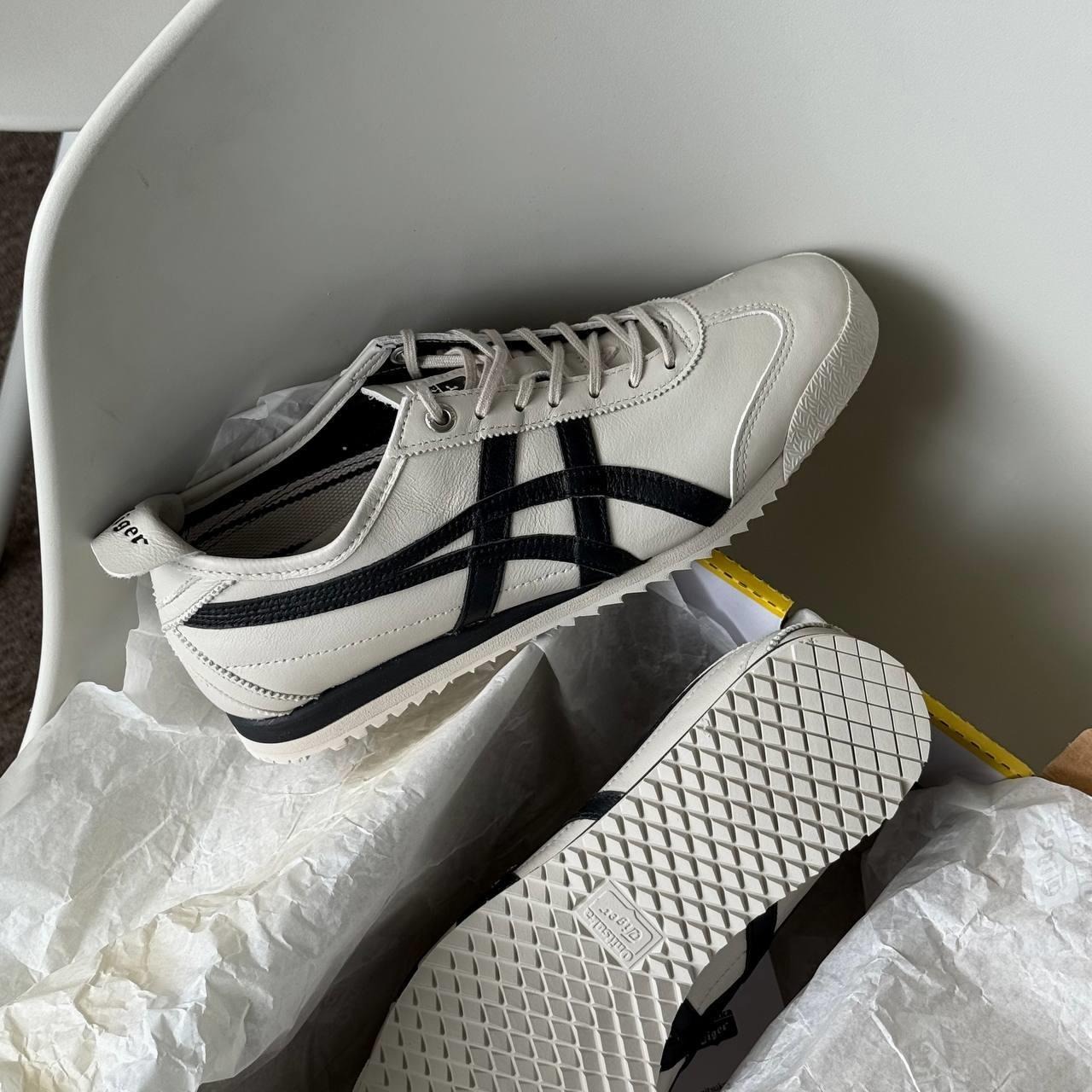 1799 - Giày Onitsuka Tiger Mexico 66 SD Warm Beige Black 1183A872-255 [HÀNG CHÍNH HÃNG]