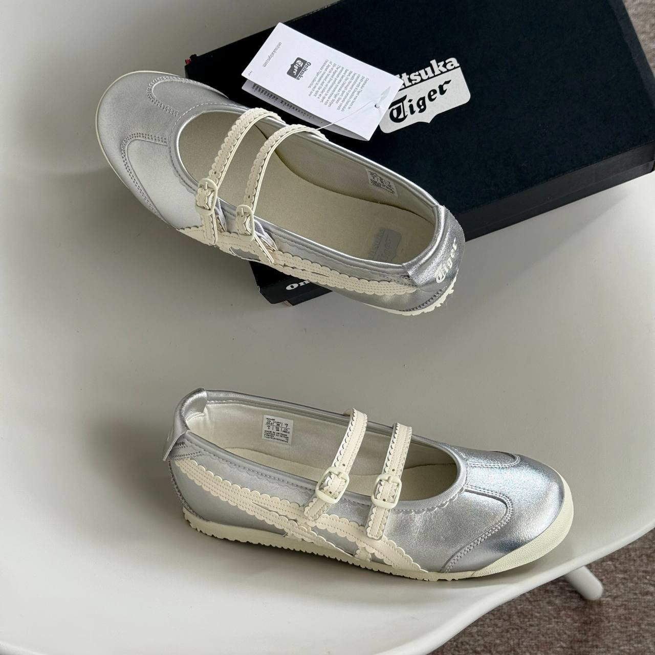 1727 - Giày Onitsuka Tiger Mexico 66 TGRS Silver Cream 1182A660-020 [HÀNG CHÍNH HÃNG]