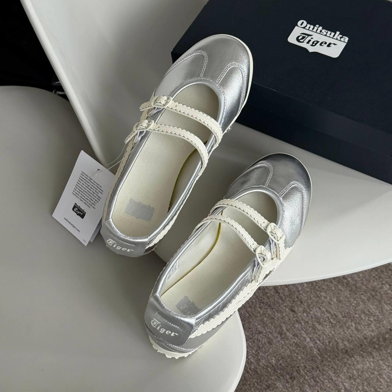 1727 - Giày Onitsuka Tiger Mexico 66 TGRS Silver Cream 1182A660-020 [HÀNG CHÍNH HÃNG]