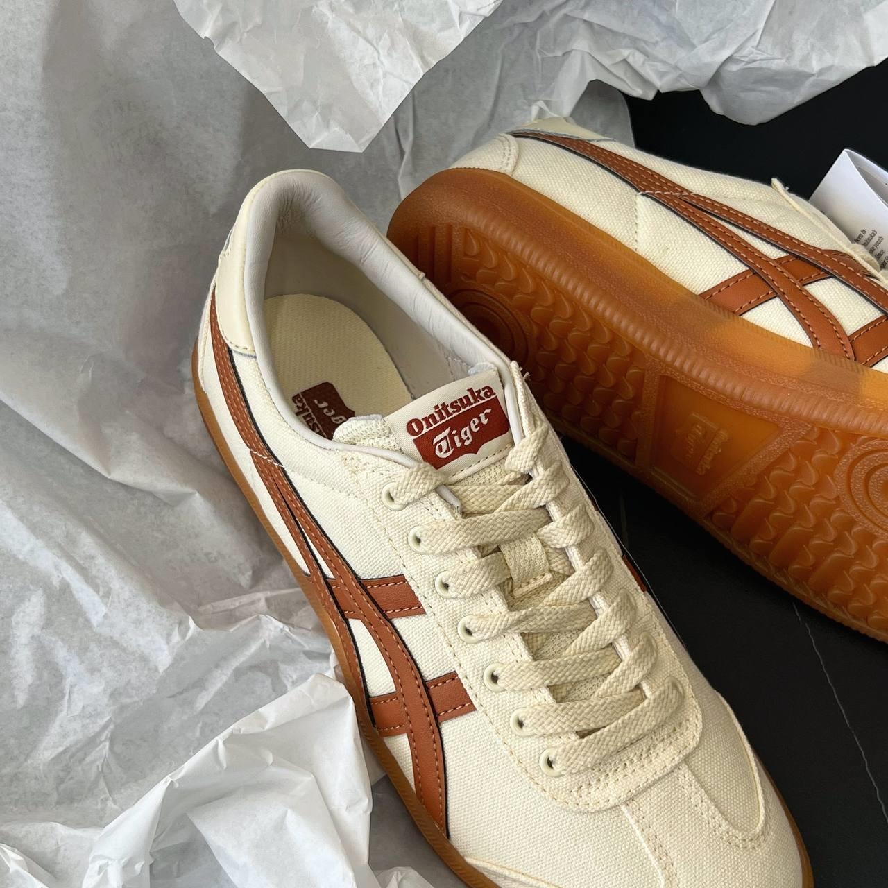 2008 - Giày Onitsuka Tiger Tokuten Cream Orange 1183A862-200 [HÀNG CHÍNH HÃNG]