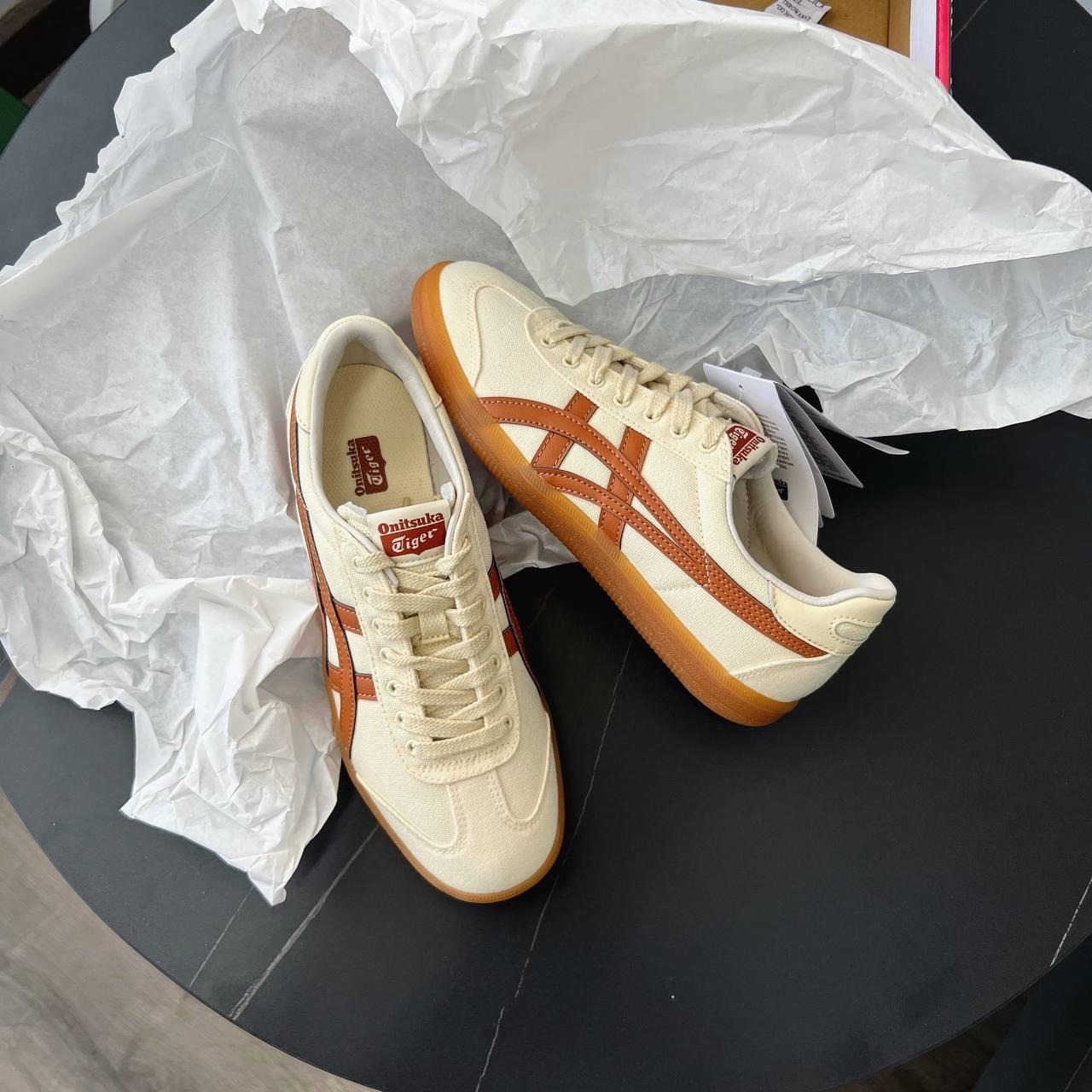 2008 - Giày Onitsuka Tiger Tokuten Cream Orange 1183A862-200 [HÀNG CHÍNH HÃNG]