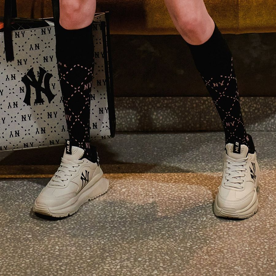 569  -  Giày MLB Korea Chunky Runner Classic Monogram New York Yankees Black - 3ASHCRM3N-50BKS [HÀNG CHÍNH HÃNG]