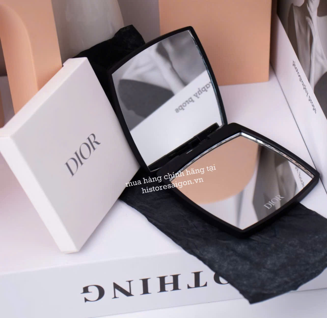2149 - Gương Dior Gift Full Đen (Gift Hãng Tặng Khách) [HÀNG CHÍNH HÃNG]