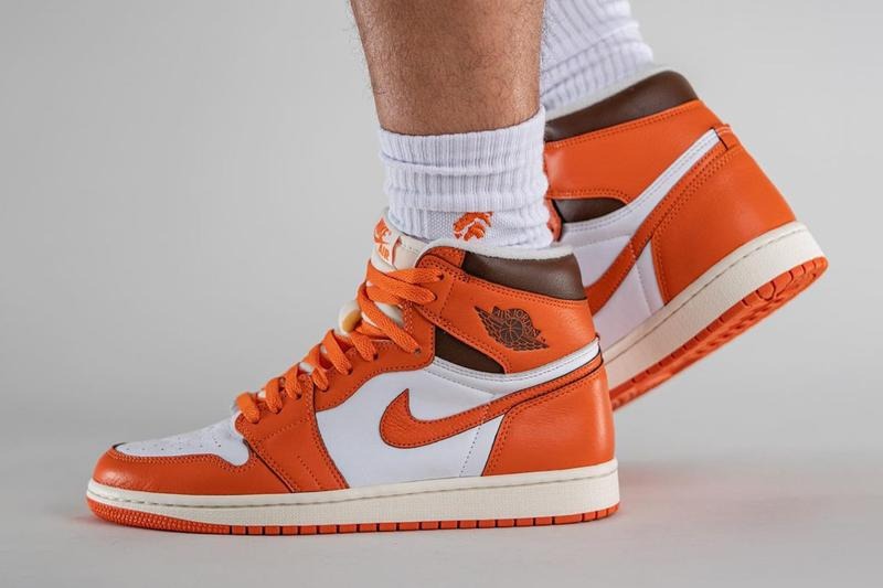 301 -  Giày Nike WMNS Air Jordan 1 High OG Starfish DO9369 101  [HÀNG CHÍNH HÃNG]