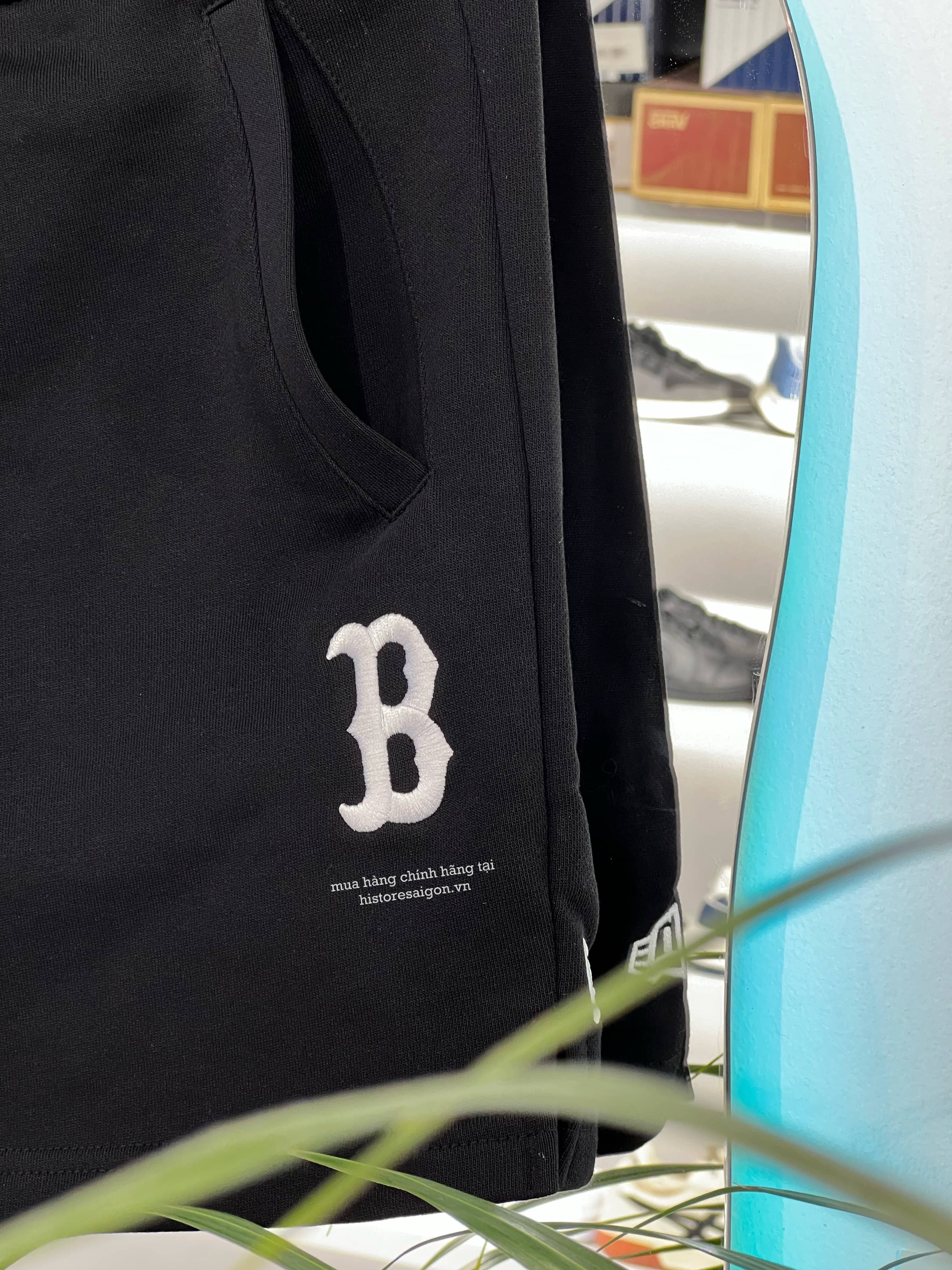 486 -  Quần New Era B Boston - Đen chữ trắng - Code 13574667 [HÀNG CHÍNH HÃNG]
