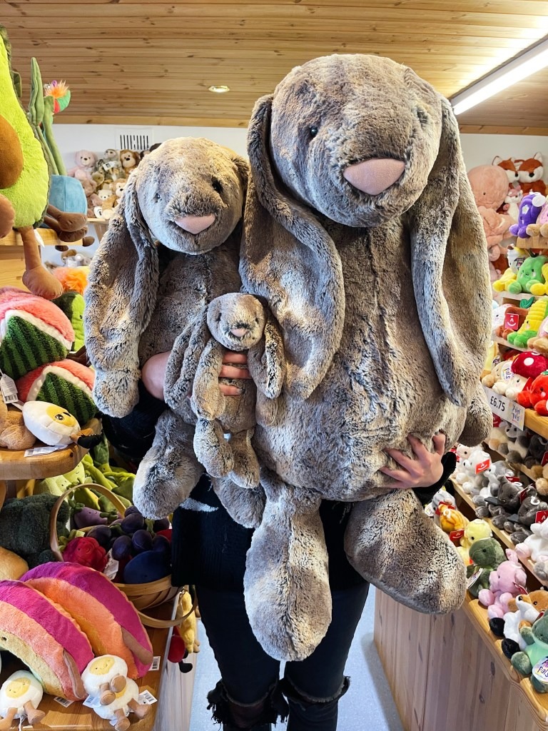 2076 - JellyCat 108cm Bunny Cottontail - Jellycat Bashful Bunny Cottontail Woodland Really Really Big 108cm [HÀNG CHÍNH HÃNG]