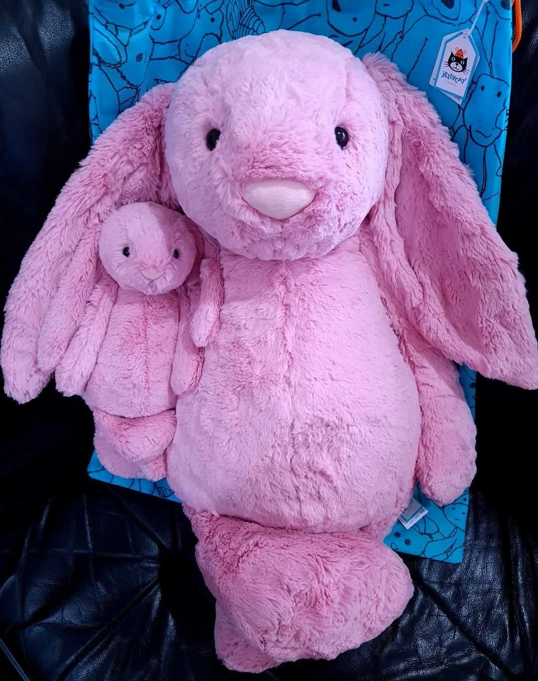 2116 - JellyCat 67cm Bunny Tulip Hồng - Jellycat Bashful Tulip Bunny 67cm [HÀNG CHÍNH HÃNG]