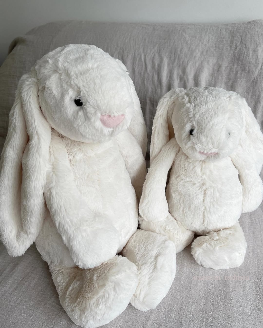 Jellycat Bashful Bunny Cream Huge 51cm | Chính Hãng - Giao Nhanh 2H