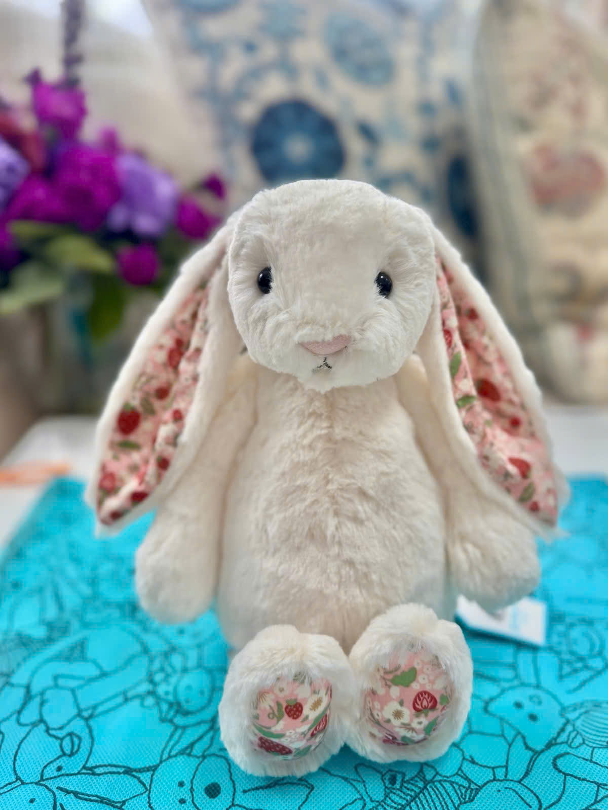 2081 - JellyCat Blossom Bunny Berry Cream 31cm - Jellycat Blossom Cream Bunny Berry Medium 31cm [HÀNG CHÍNH HÃNG]