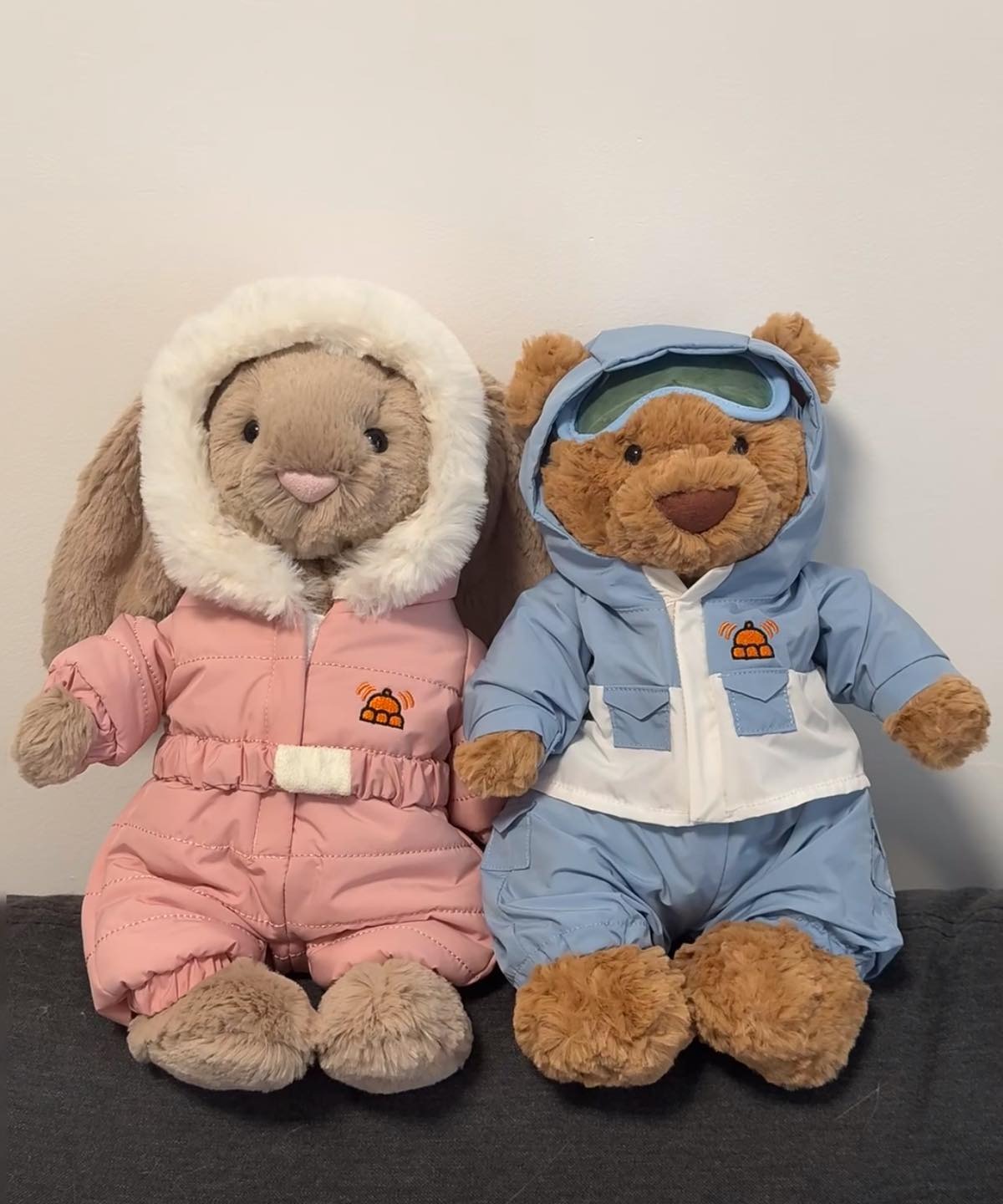 2083 - JellyCat Bear Bartholomew Snow Suit 31cm - JellyCat Bartholomew Bear Snow Suit Medium 31cm [HÀNG CHÍNH HÃNG]