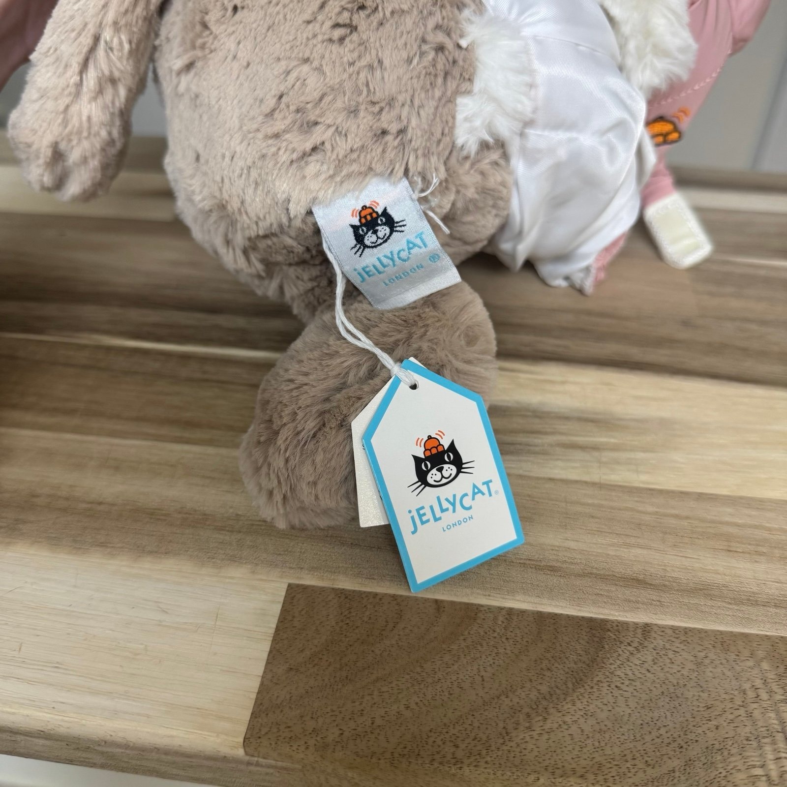 2084 - JellyCat Bunny Bashful Snow Suit 31cm - JellyCat Bashful Bunny Snow Suit Medium 31cm [HÀNG CHÍNH HÃNG]