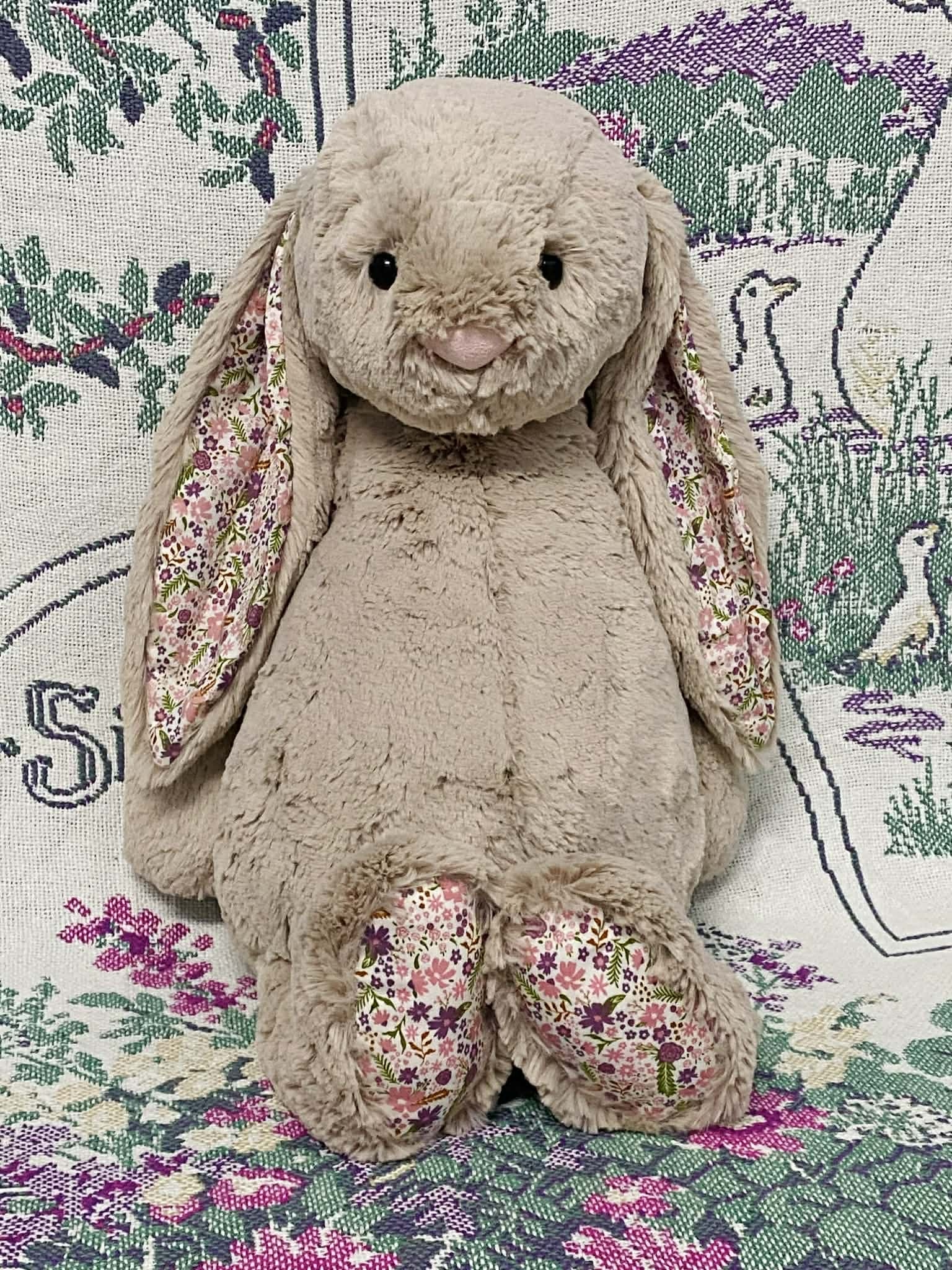 2156 - JellyCat Bunny Blossom Beige 'Petal' 51cm - JellyCat Blossom Beige Bunny Petal Huge 51cm [HÀNG CHÍNH HÃNG]