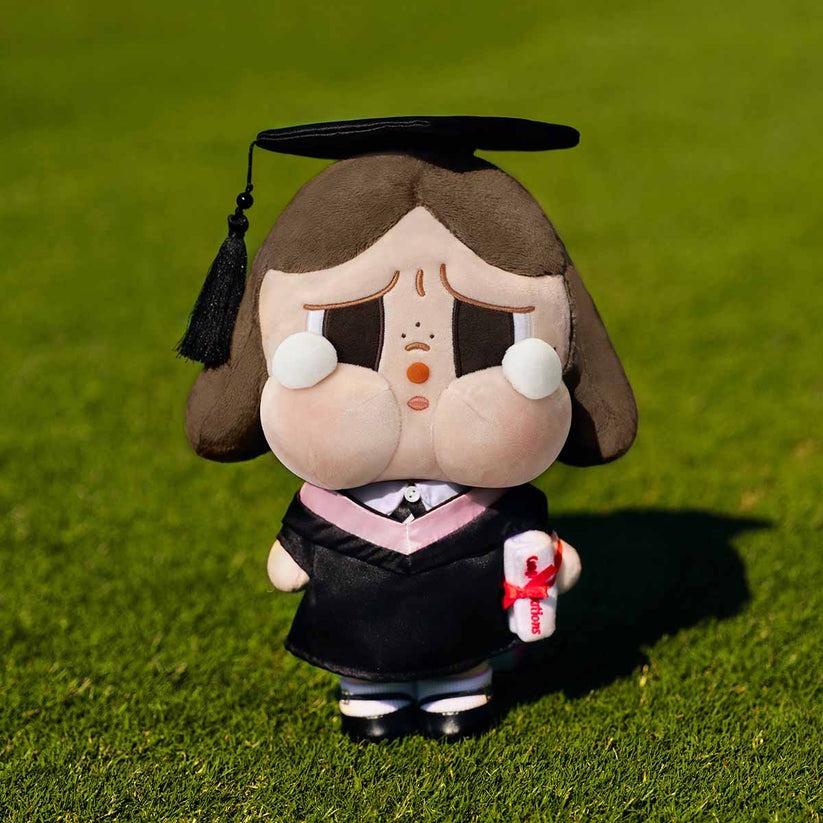 1589 - Crybaby Sunset Concert - Crybaby Tốt Nghiệp Plush Doll 30cm 6941848294791 [HÀNG CHÍNH HÃNG]