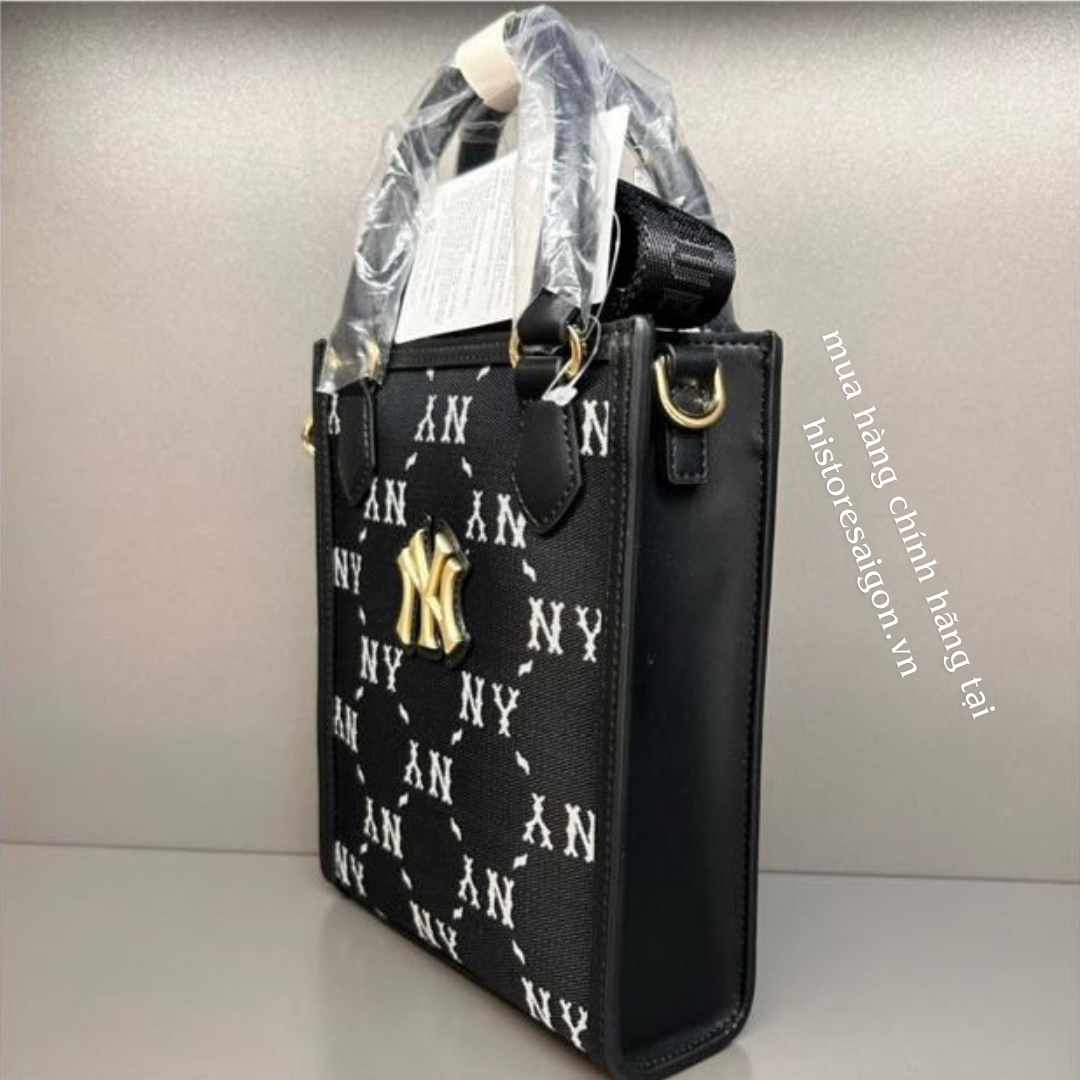 1018 -  Túi MLB NY Dia Monogram Phonebag Dọc - Black Đen - Code 7ACRMDB4N 50BKS [HÀNG CHÍNH HÃNG]