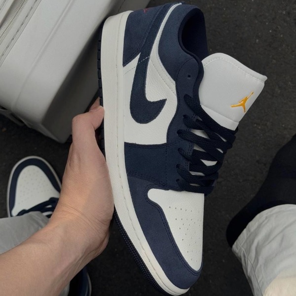 2657 - Giày Nike Air Jordan 1 Low Obsidian Suede IO7448-400 [HÀNG CHÍNH HÃNG]