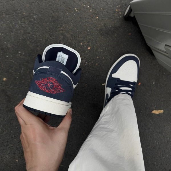 2657 - Giày Nike Air Jordan 1 Low Obsidian Suede IO7448-400 [HÀNG CHÍNH HÃNG]