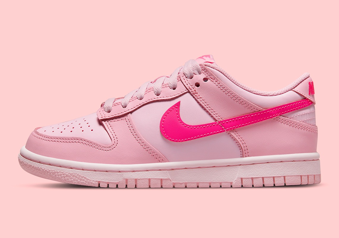 300 -  Giày Nike GS Dunk Low "Triple Pink" - DH9765-600 [HÀNG CHÍNH HÃNG]